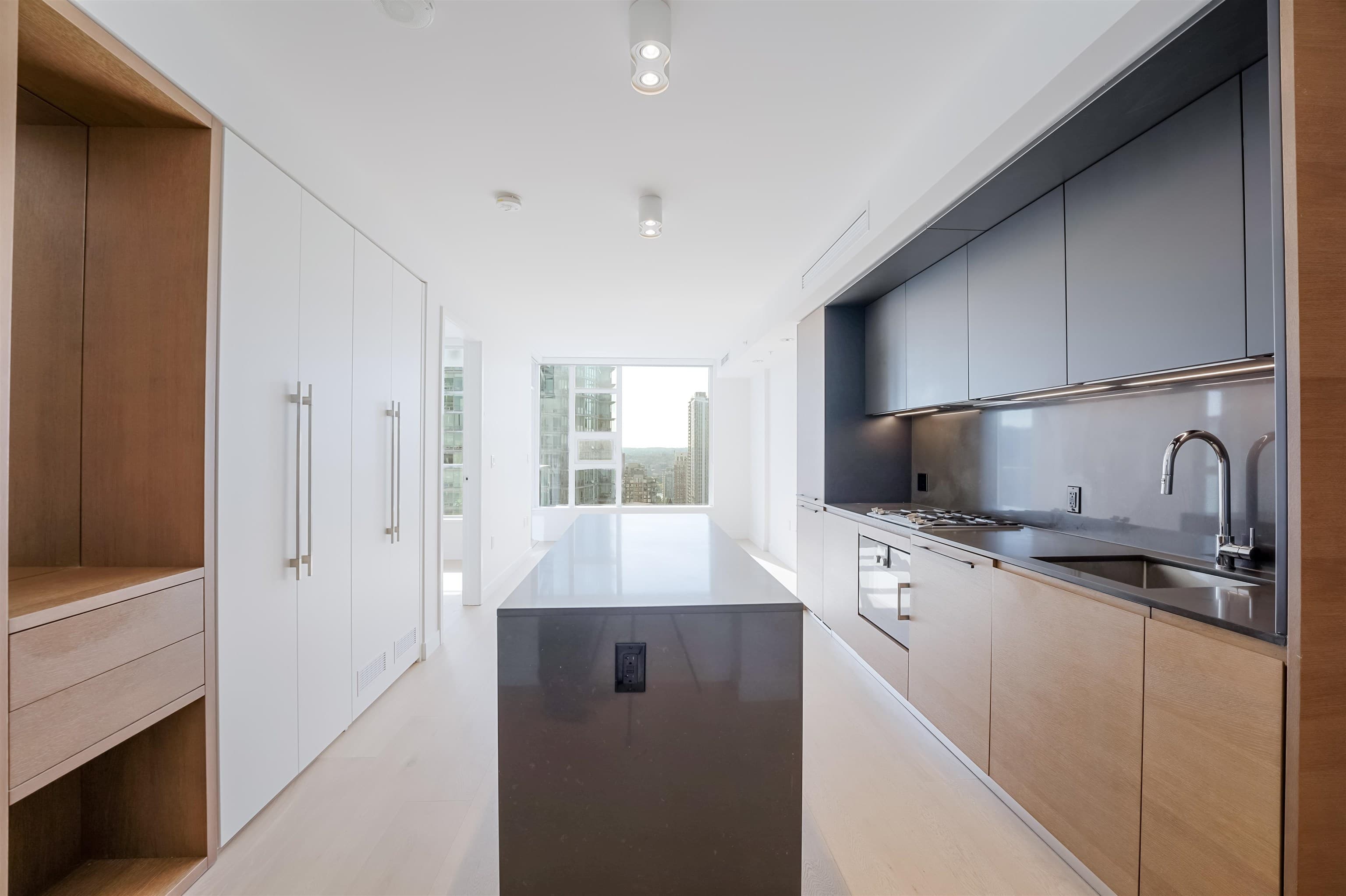 2710 - 1289 Hornby Street, Vancouver, V6Z 0G7 — photo 3