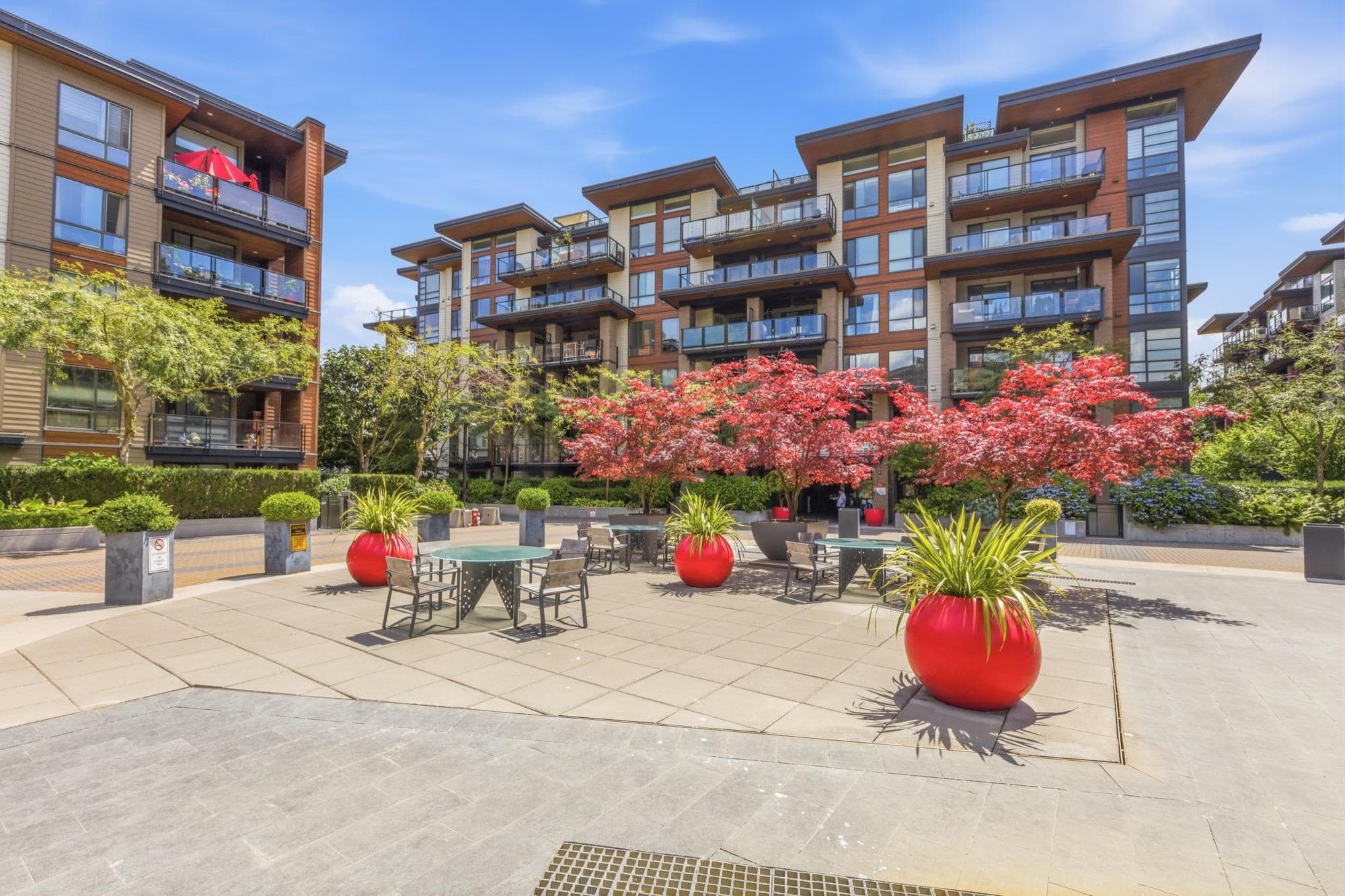 511 - 733 W 3rd Street, North Vancouver