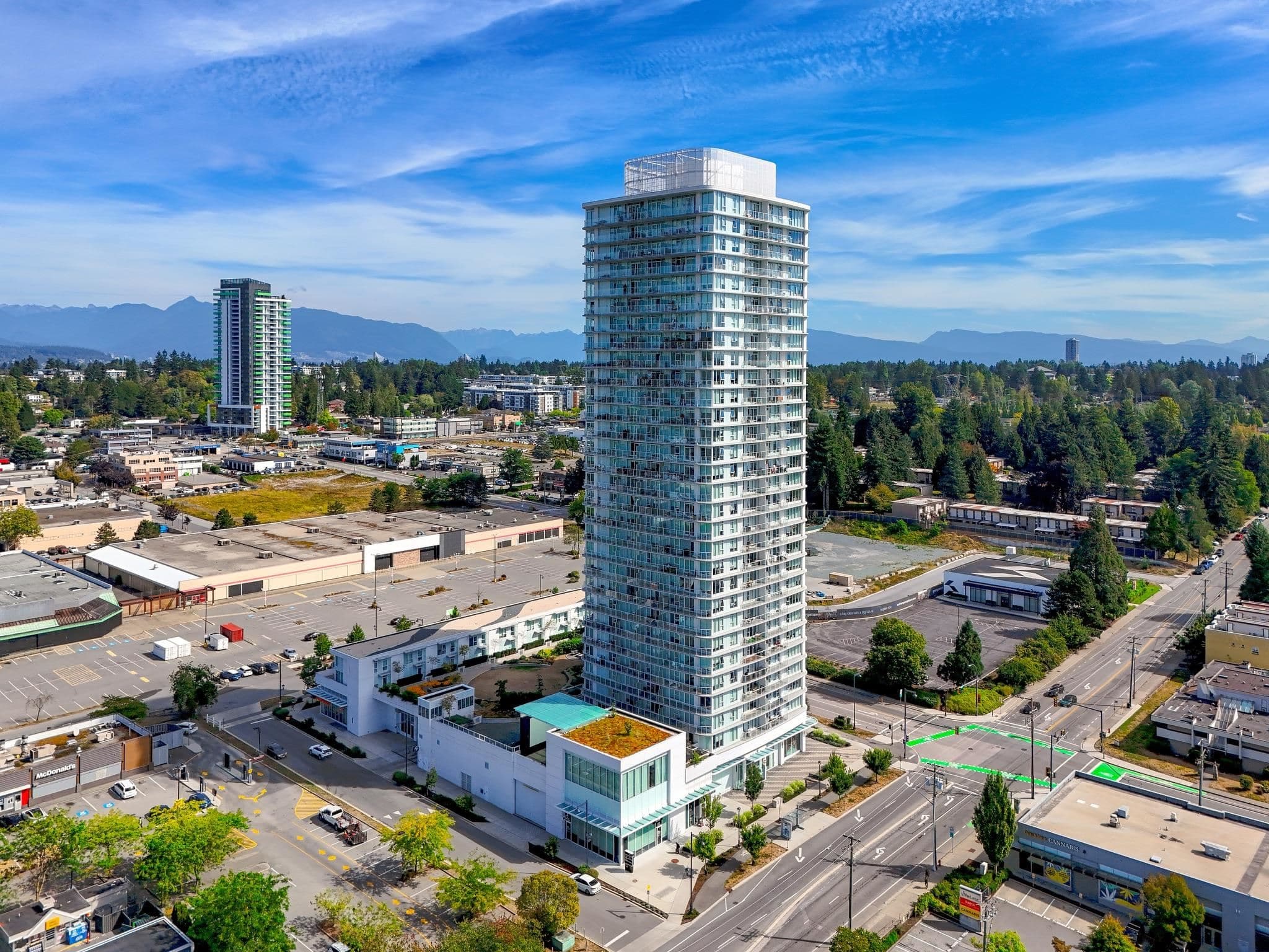 2610 - 13685 102 Avenue, Surrey, V3T 1N7 — photo 1