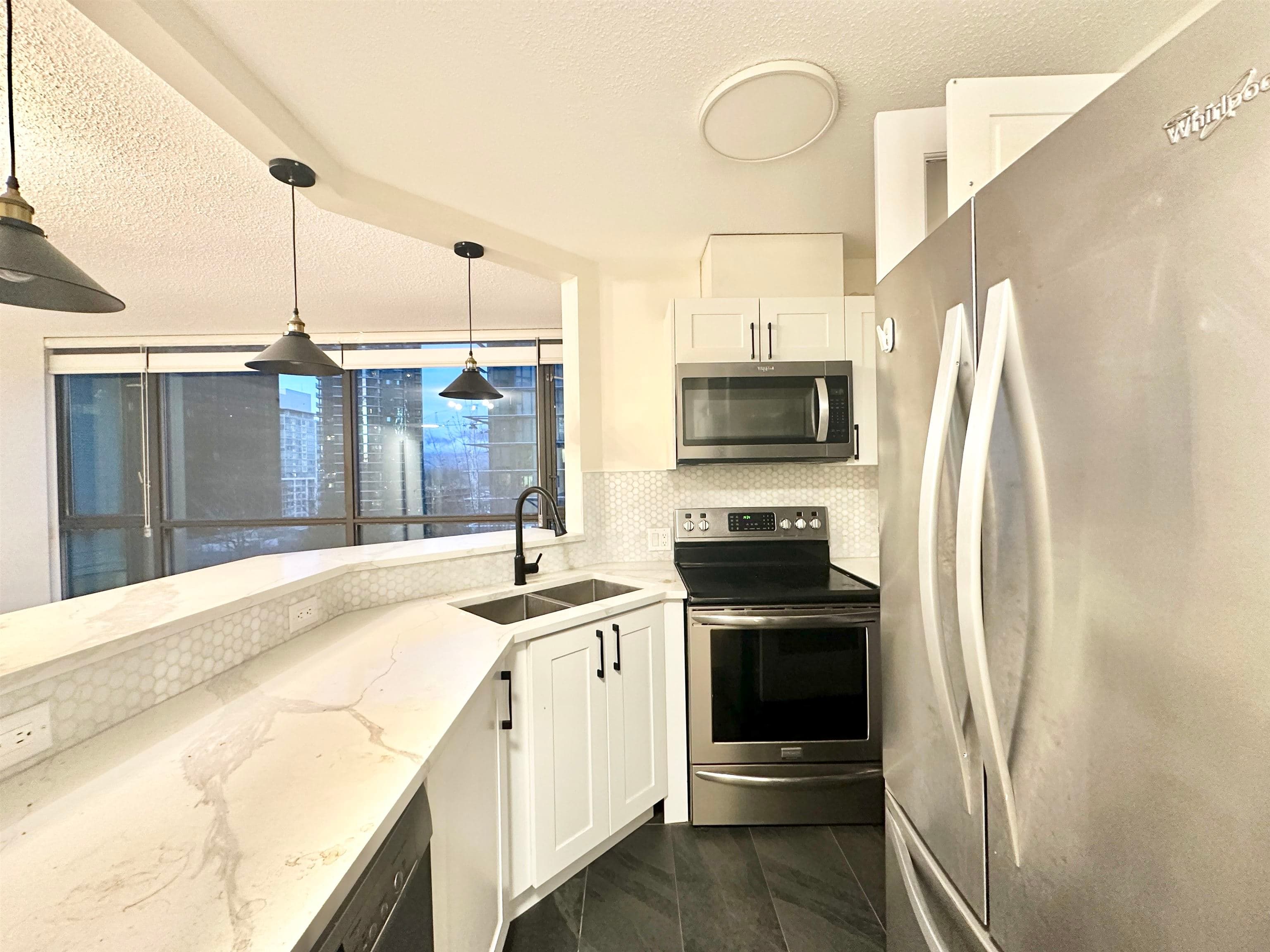302 - 1331 Alberni Street, Vancouver, V6E 4S1 — photo 4