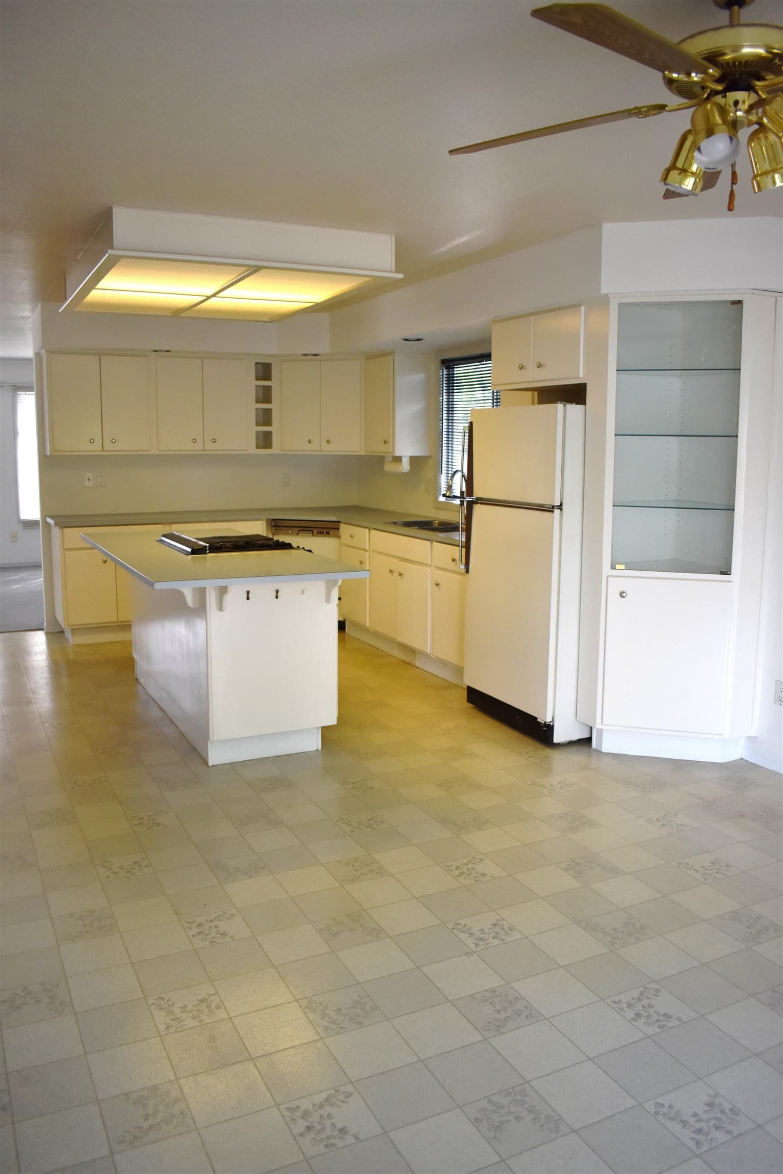 7523 Garnet Drive, Chilliwack, V2R 3A9 — photo 5