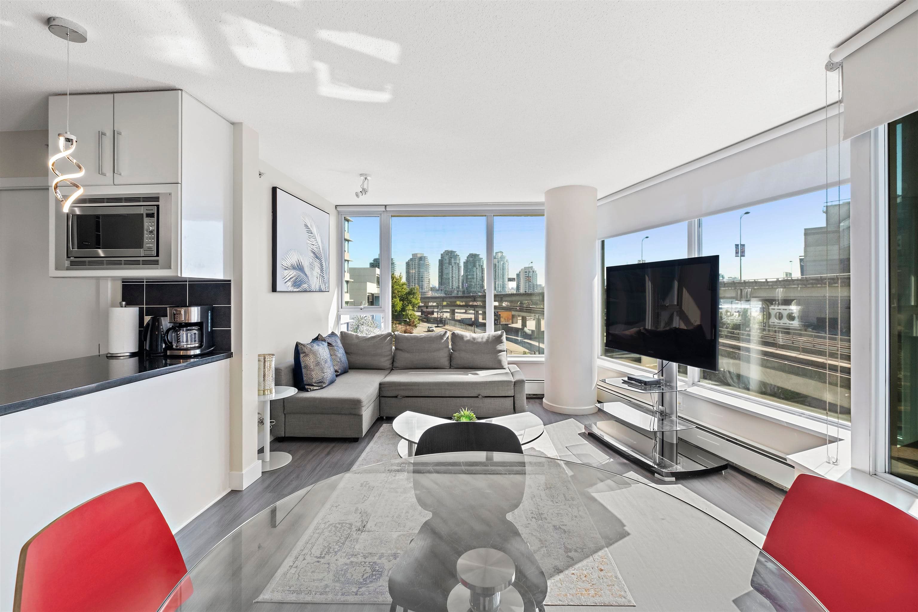 305 - 689 Abbott Street, Vancouver, V6B 0J2 — photo 4