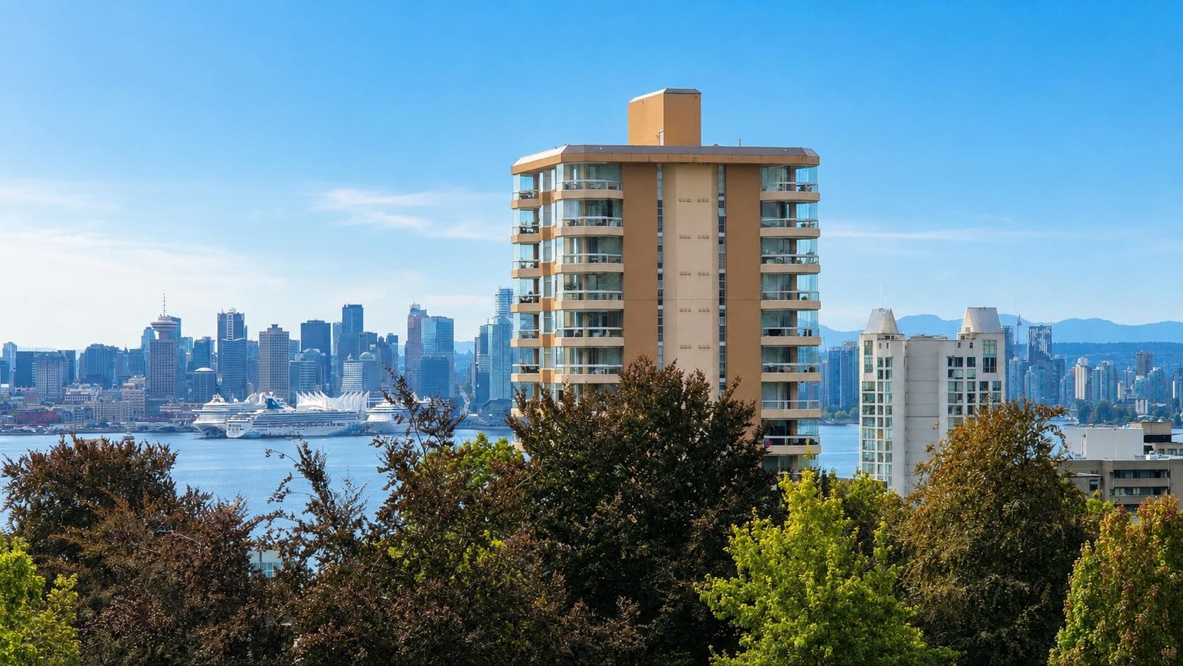 502 - 128 E 8th Street, North Vancouver, V7L 1Y7 — photo 1