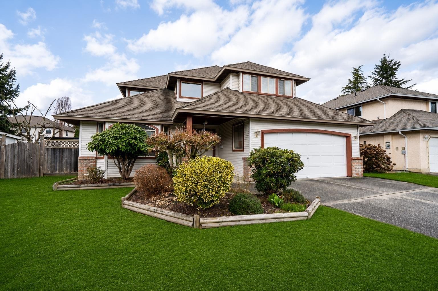 16156 94a Avenue, Surrey