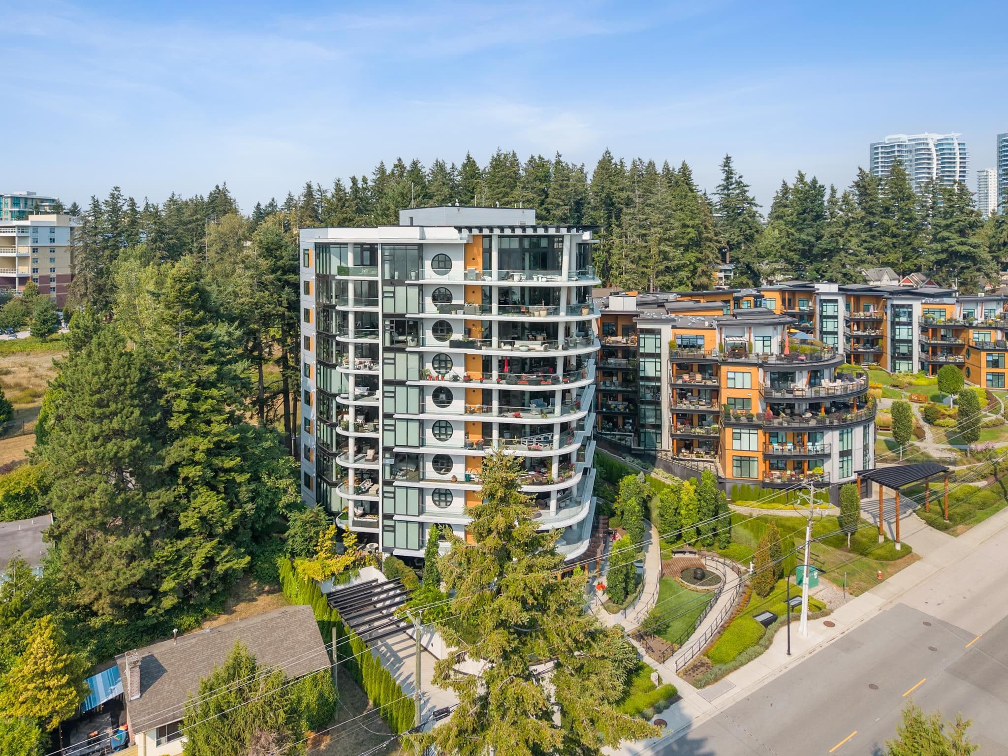 603 - 14825 Thrift Avenue, White Rock, V4B 2J6 — photo 3