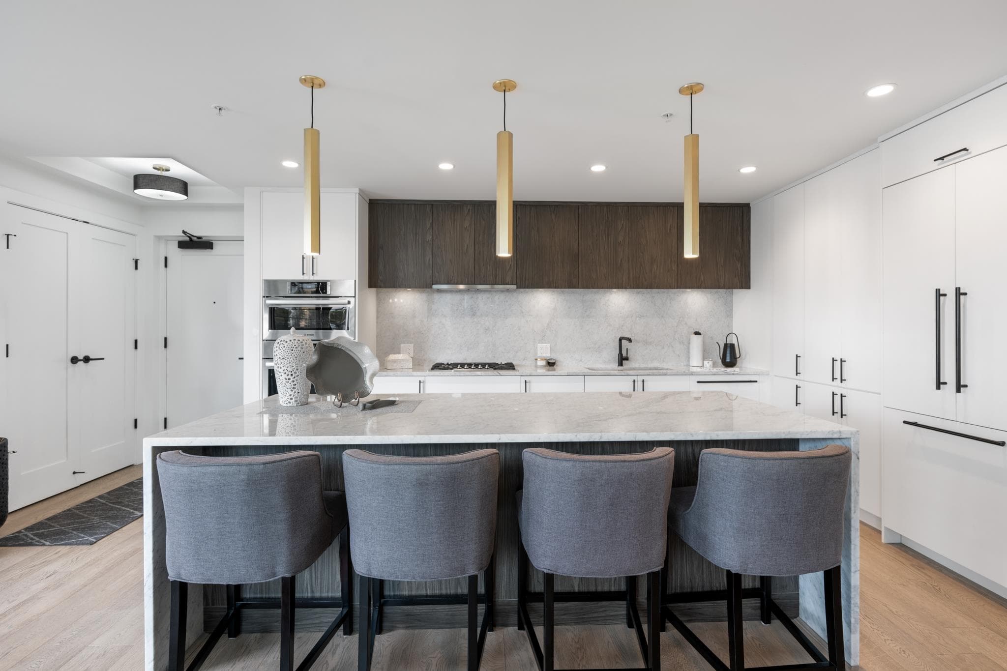 603 - 14825 Thrift Avenue, White Rock, V4B 2J6 — photo 5