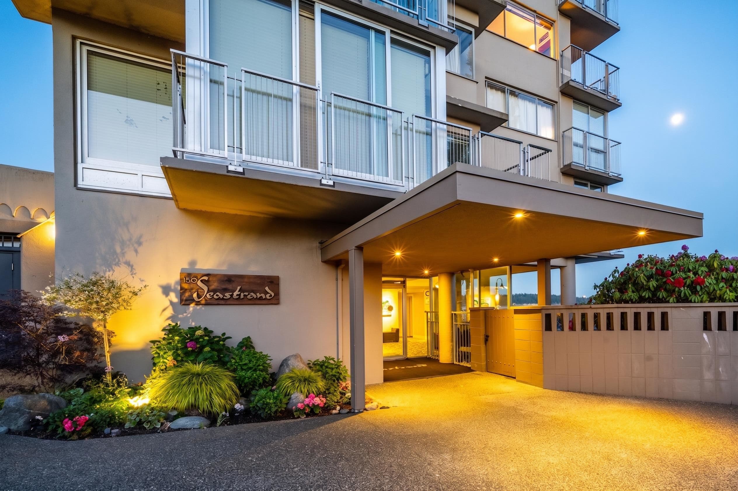 301 - 150 24th Street, West Vancouver, V7V 4G8 — photo 3