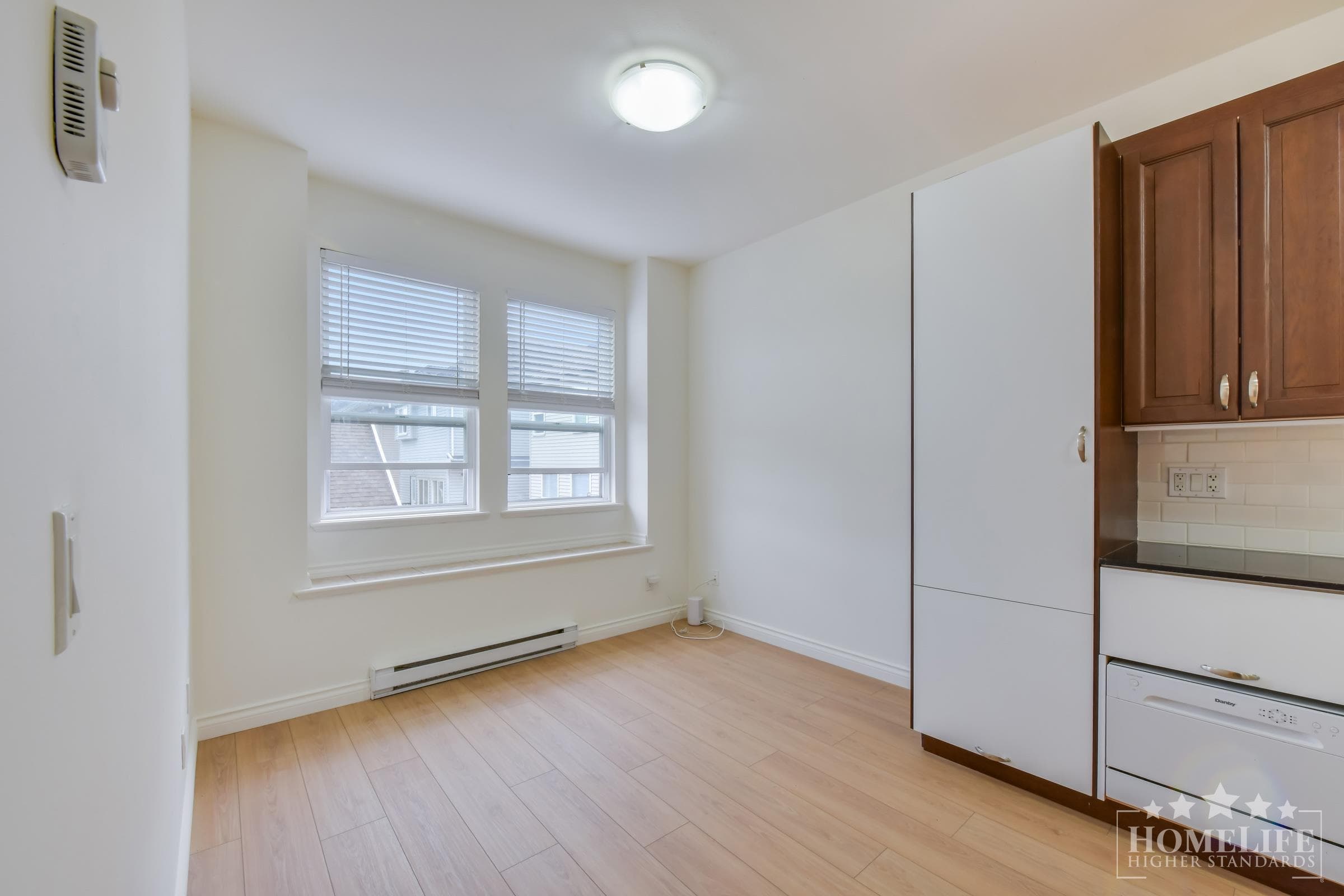 Coach House - 6983 192 Street, Surrey, V4N 5W6 — photo 5