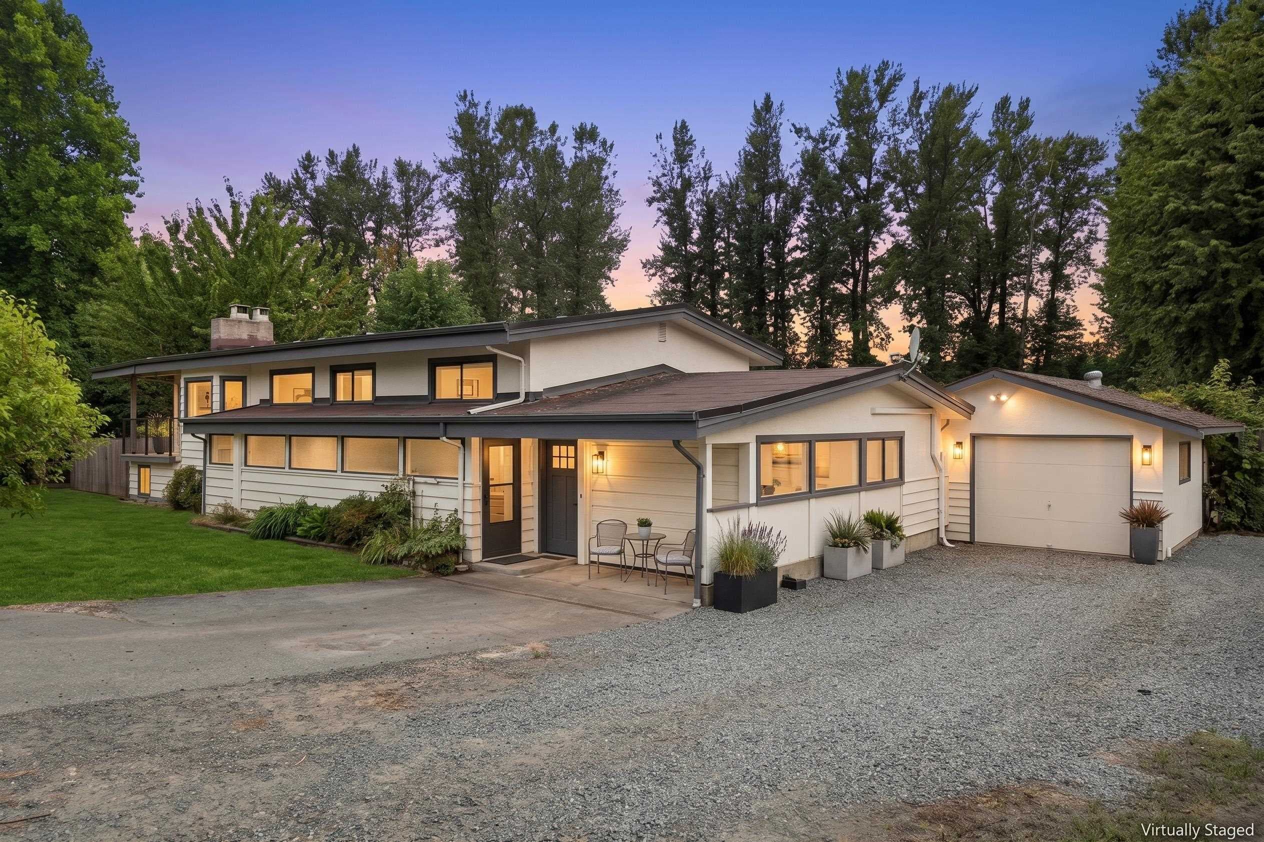 10425 Young Road, Chilliwack, V2P 8C4 — photo 1