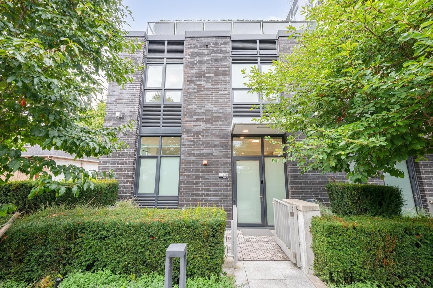6739 Cambie Street, Vancouver