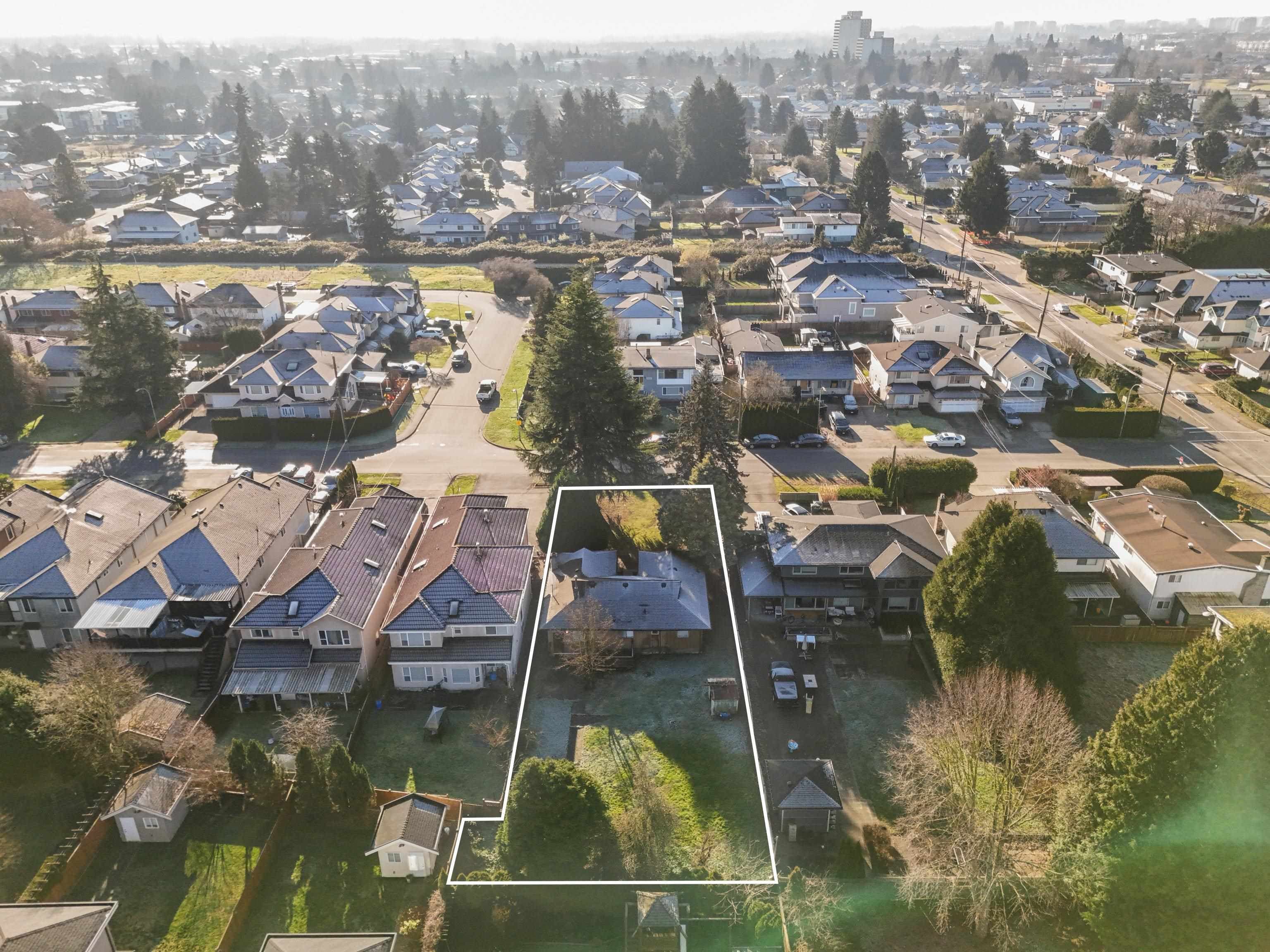 10331 Finlayson Drive, Richmond, V6X 1W8 — photo 1