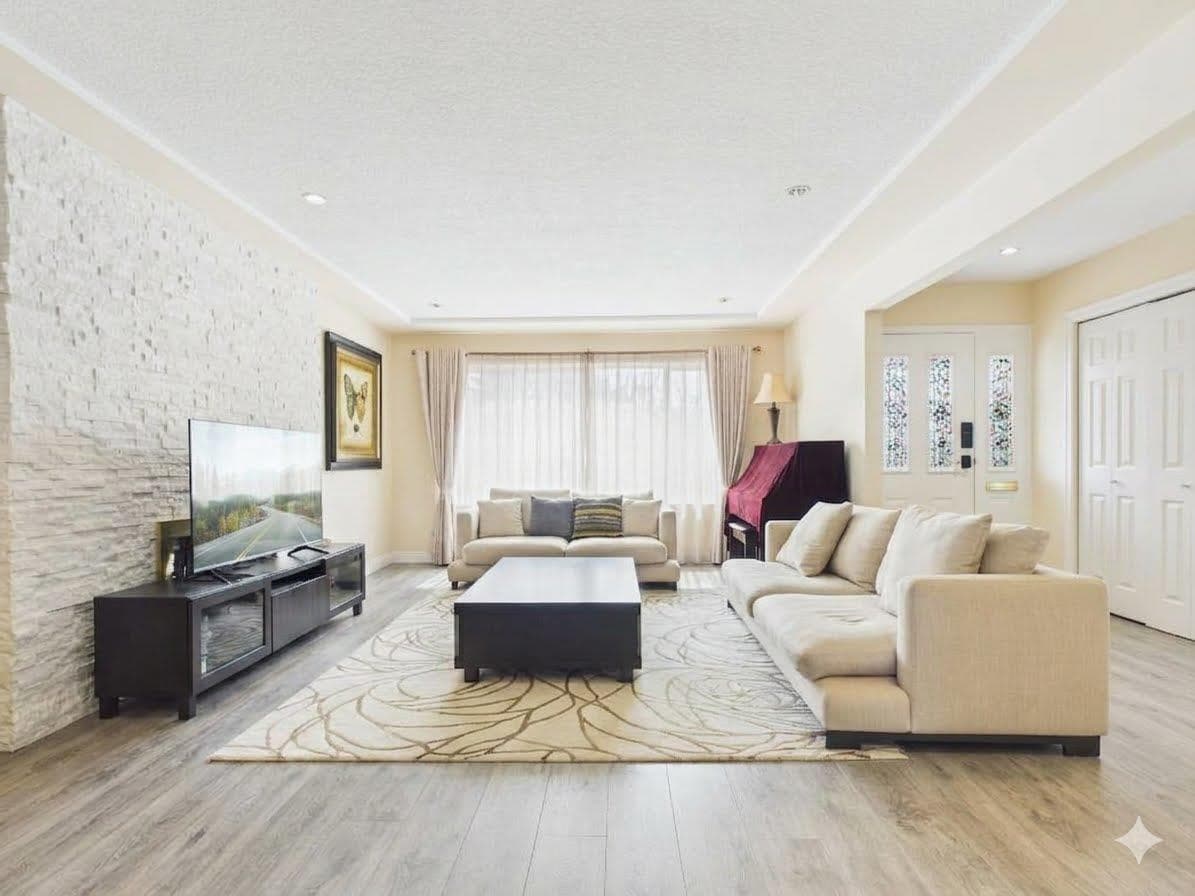 6325 Napier Street, Burnaby, V5B 2B9 — photo 4