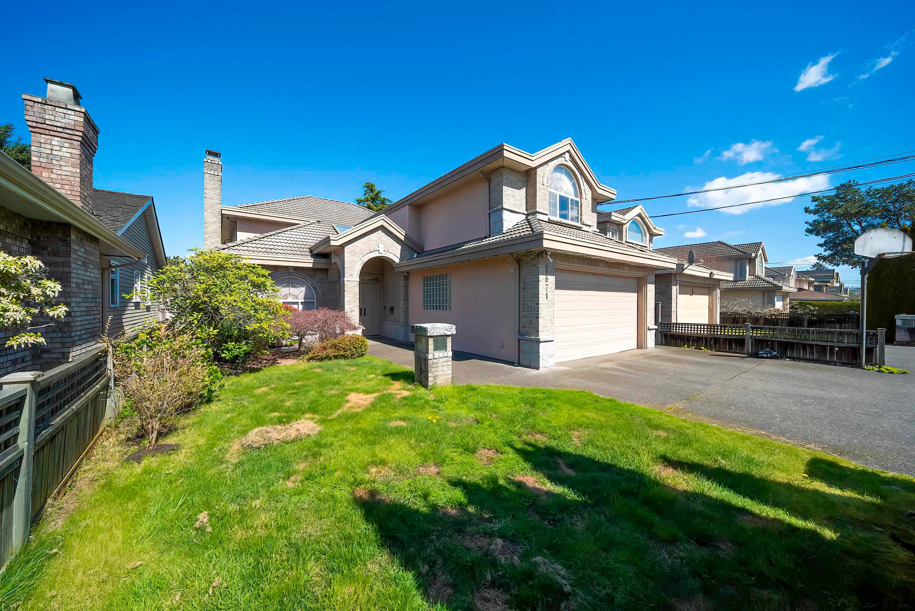 8671 Saunders Road, Richmond, V7A 2A6 — photo 1
