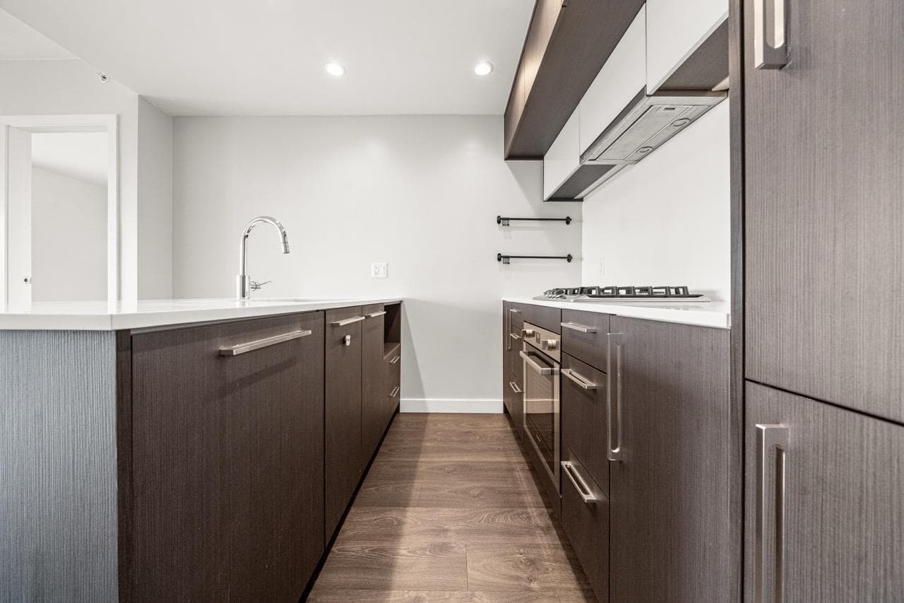 809 - 5580 No 3 Road, Richmond, V6X 0R8 — photo 5