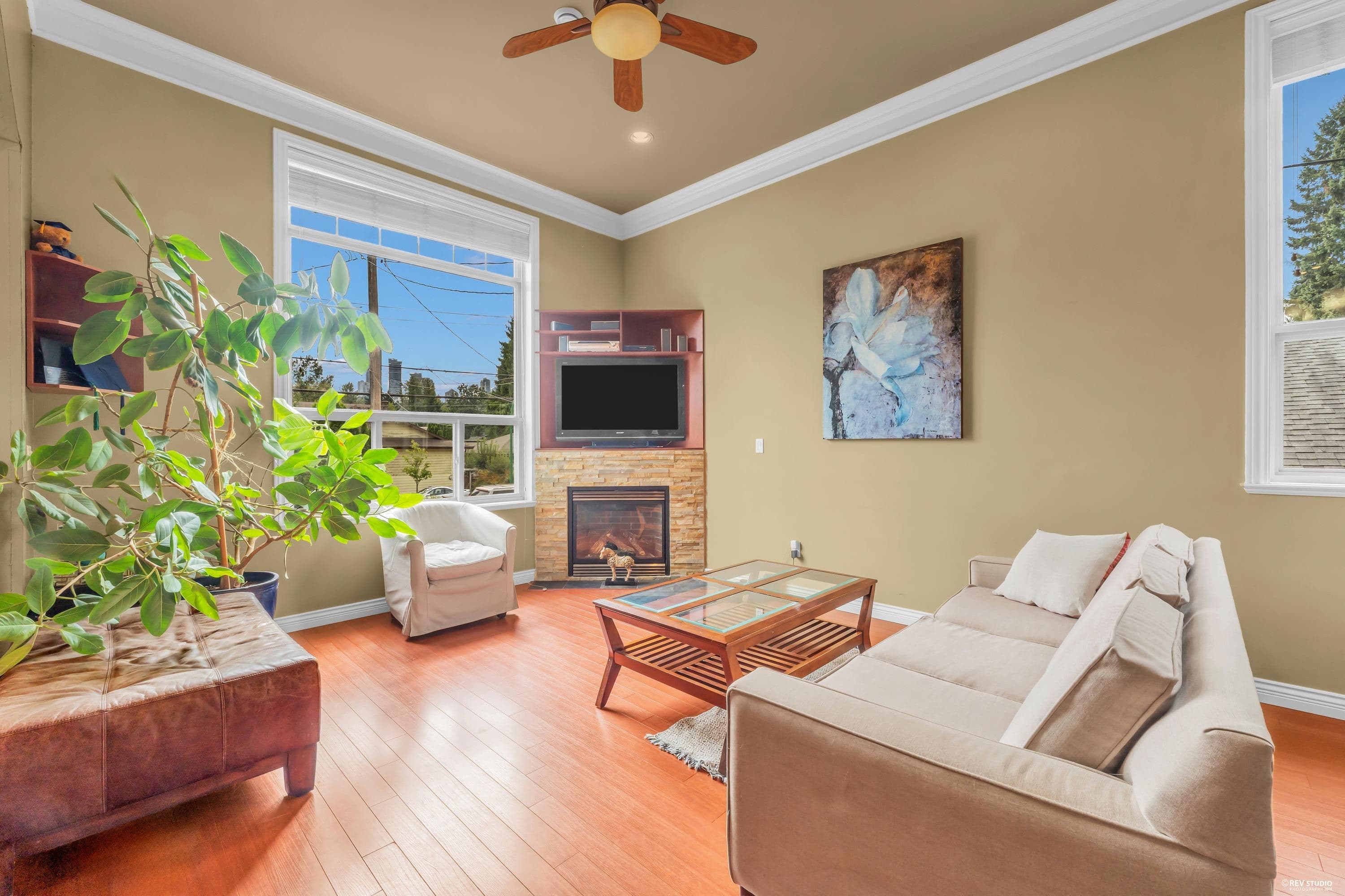 5325 Gilpin Street, Burnaby, V5G 2H8 — photo 5