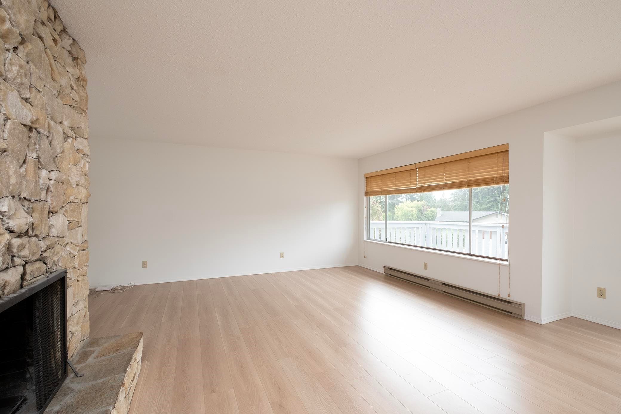 1214 Carole Place, Gibsons, V0N 1V4 — photo 2