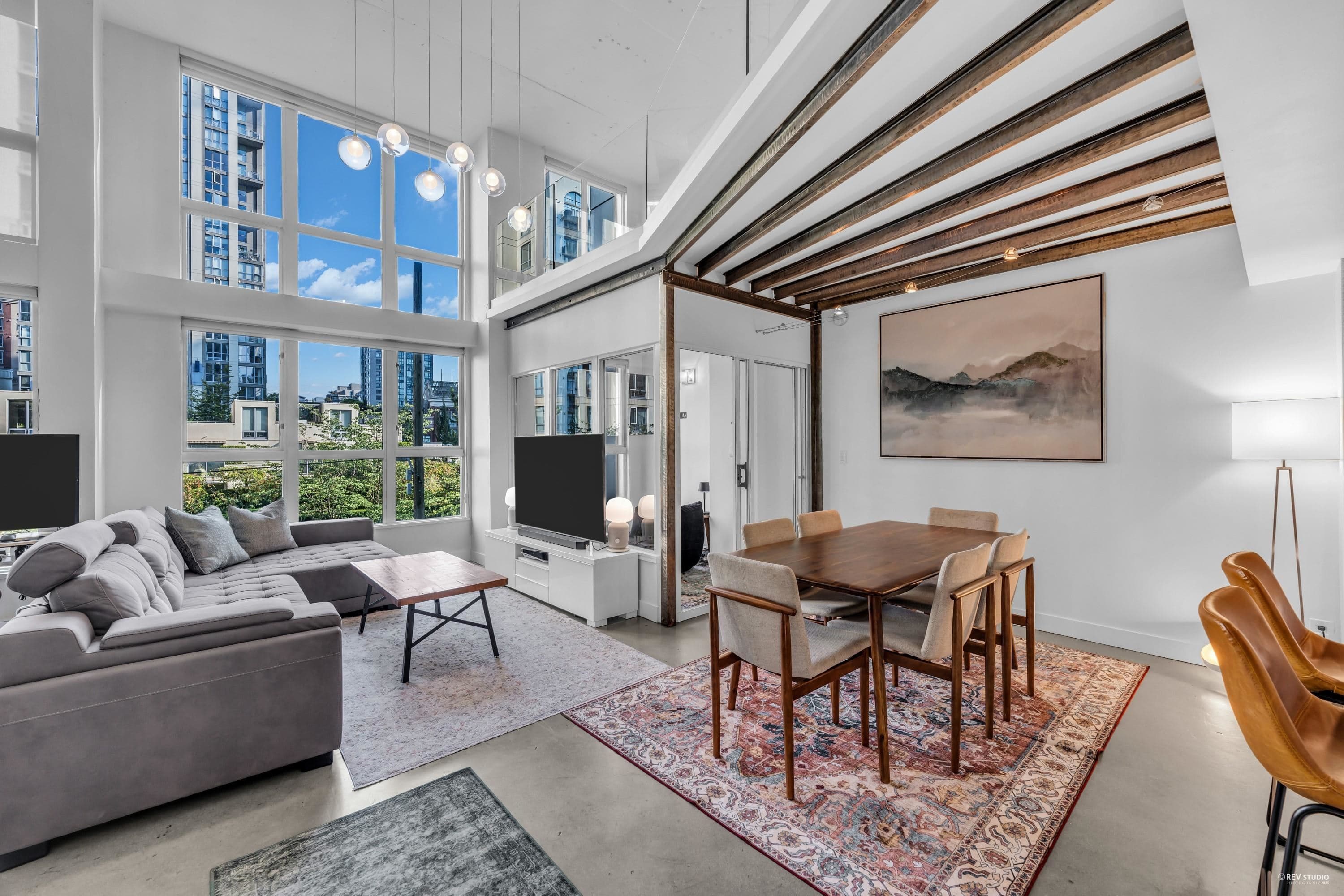 209 - 1238 Seymour Street, Vancouver, V6B 6J3 — photo 1