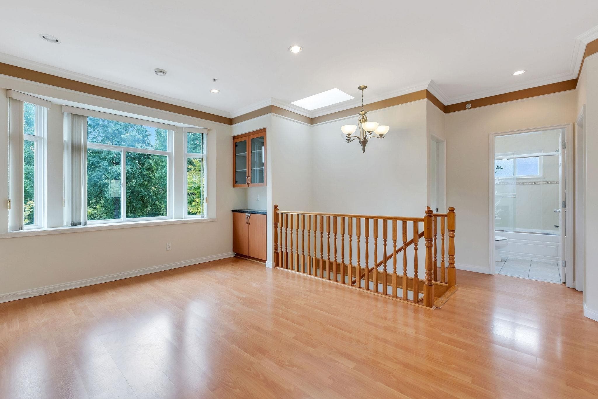Main - 2291 East 12th Avenue, Vancouver, V5N 2B2 — photo 5