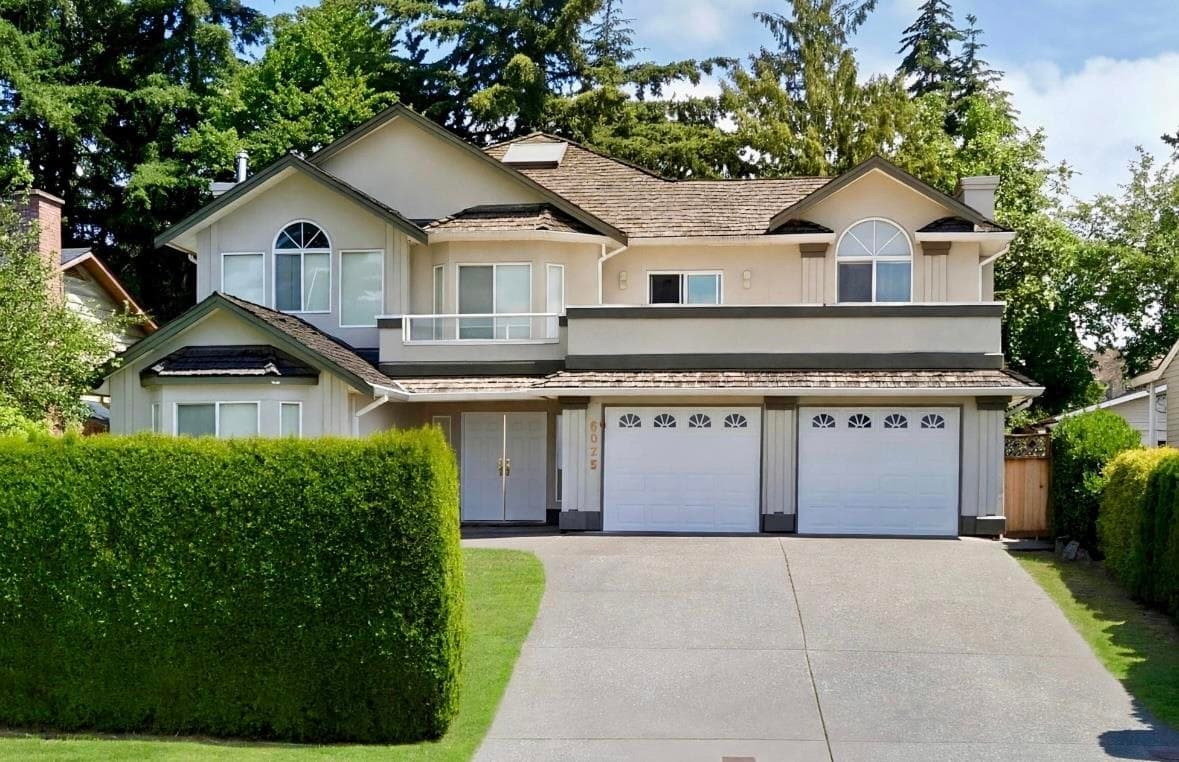 8868 112 Street, Delta, V4C 4X4 — photo 1