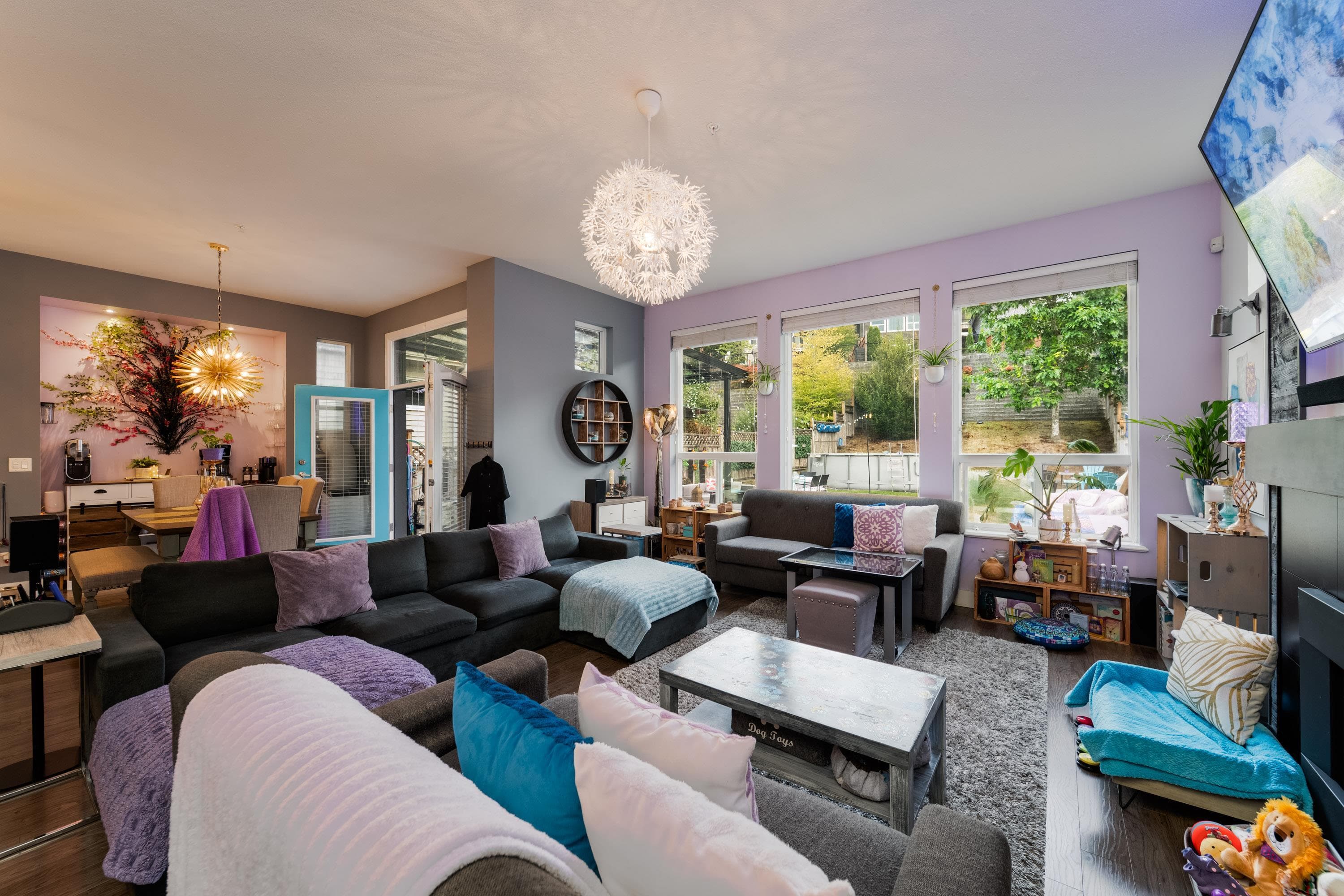 10476 Mceachern Street, Maple Ridge, V2W 0H8 — photo 5