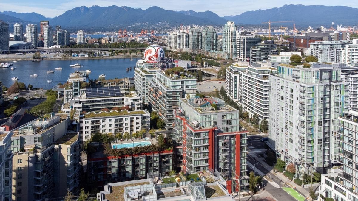906 - 38 W 1st Avenue, Vancouver, V5Y 0K3 — photo 3
