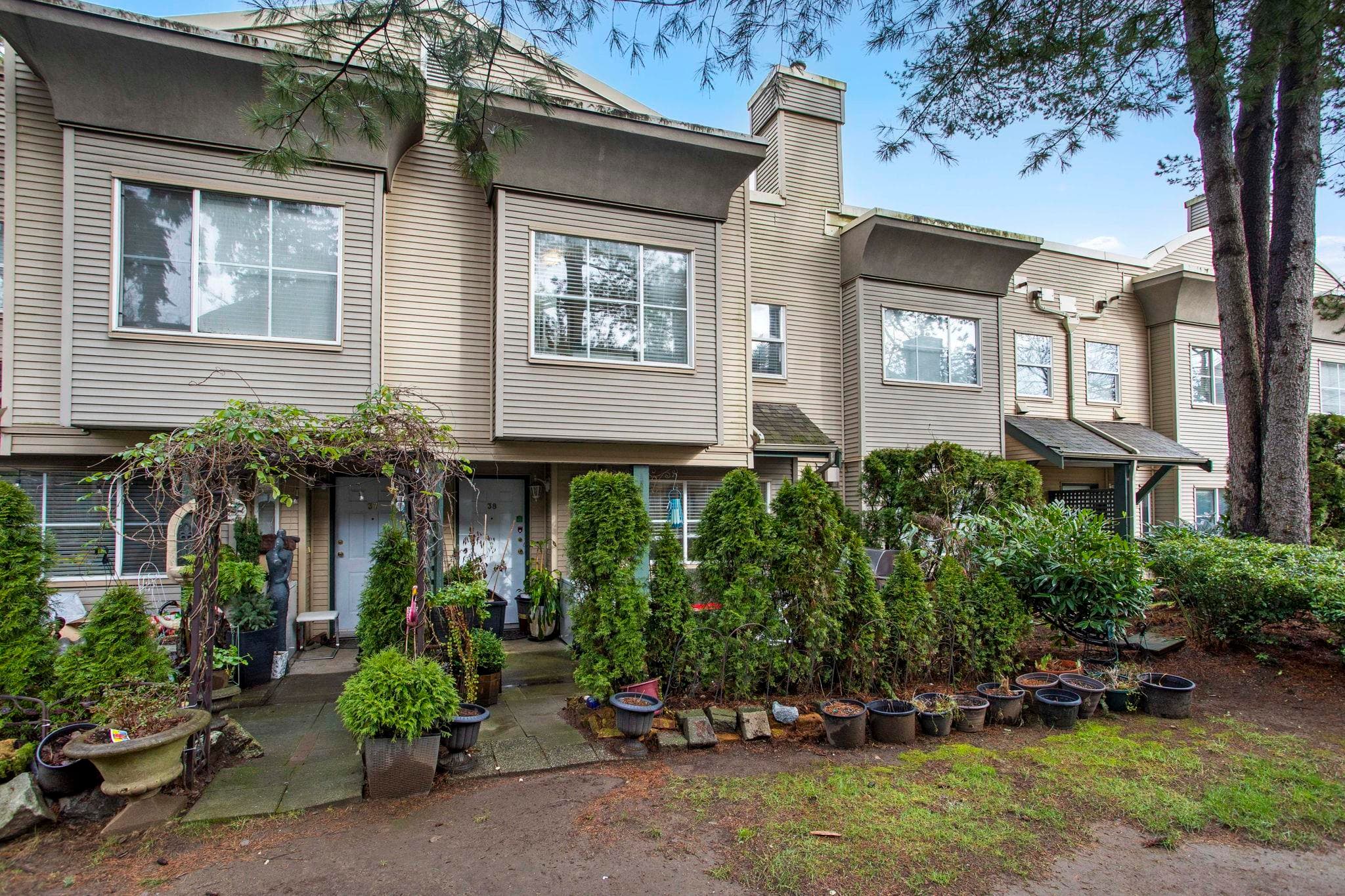 38 - 12449 191 Street, Pitt Meadows, V3Y 2R4 — photo 2