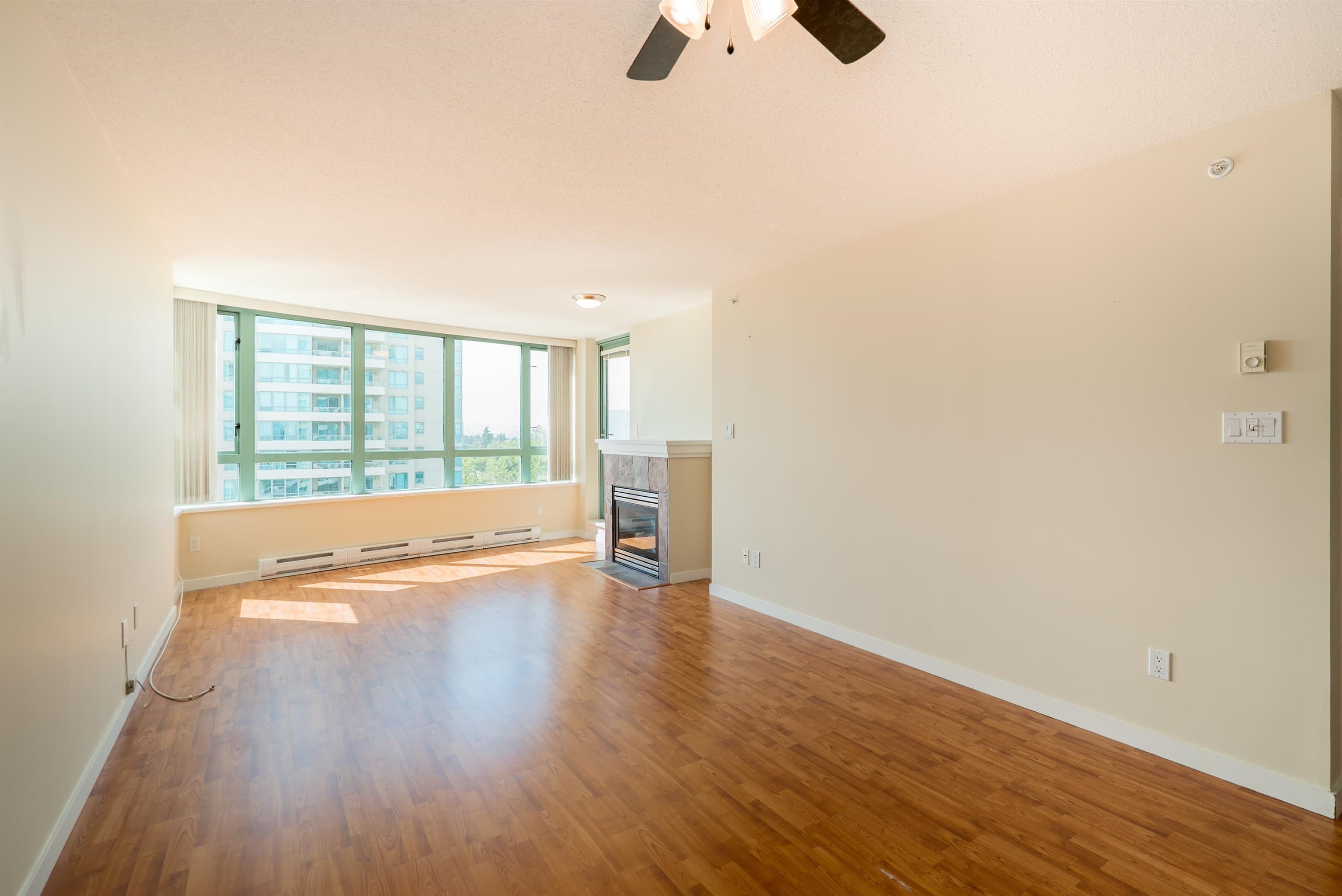 1105 - 6659 Southoaks Crescent, Burnaby, V5E 4M9 — photo 5