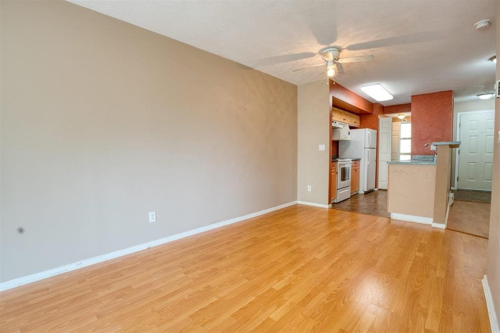 206 - 22277 122 Avenue, Maple Ridge, V2X 3X8 — photo 5