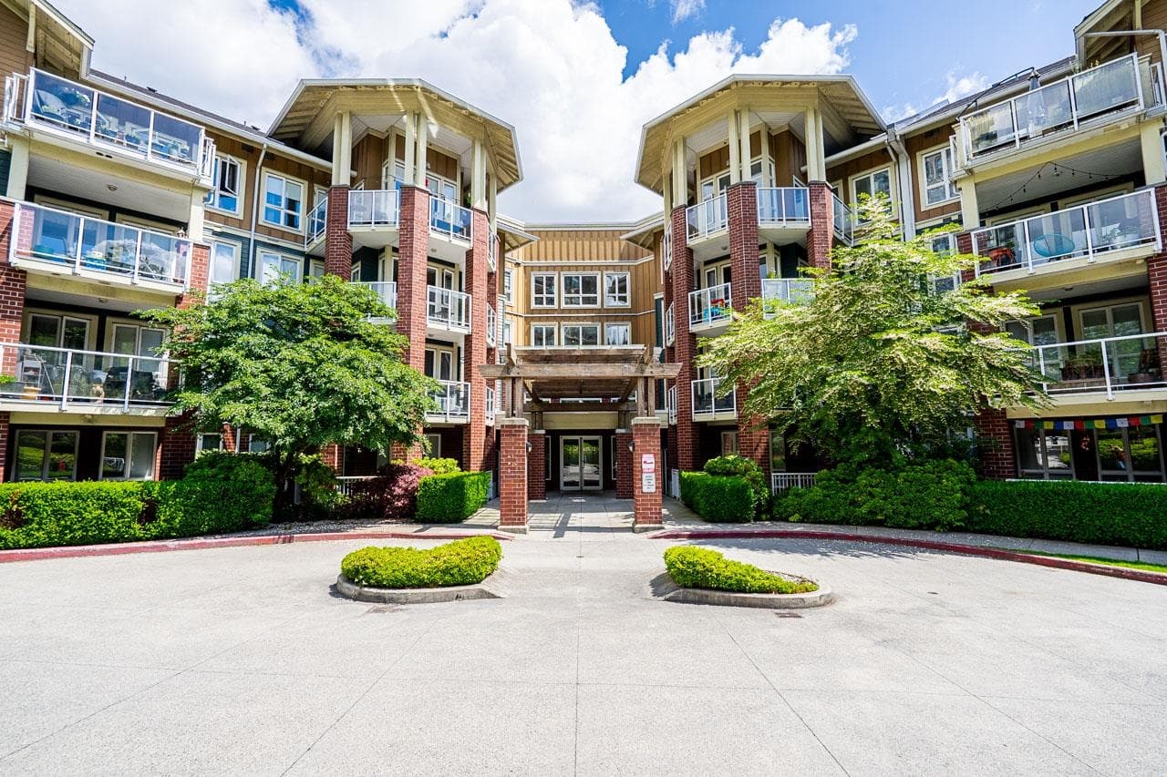 316 - 14 E Royal Avenue, New Westminster, V3L 5W5 — photo 1