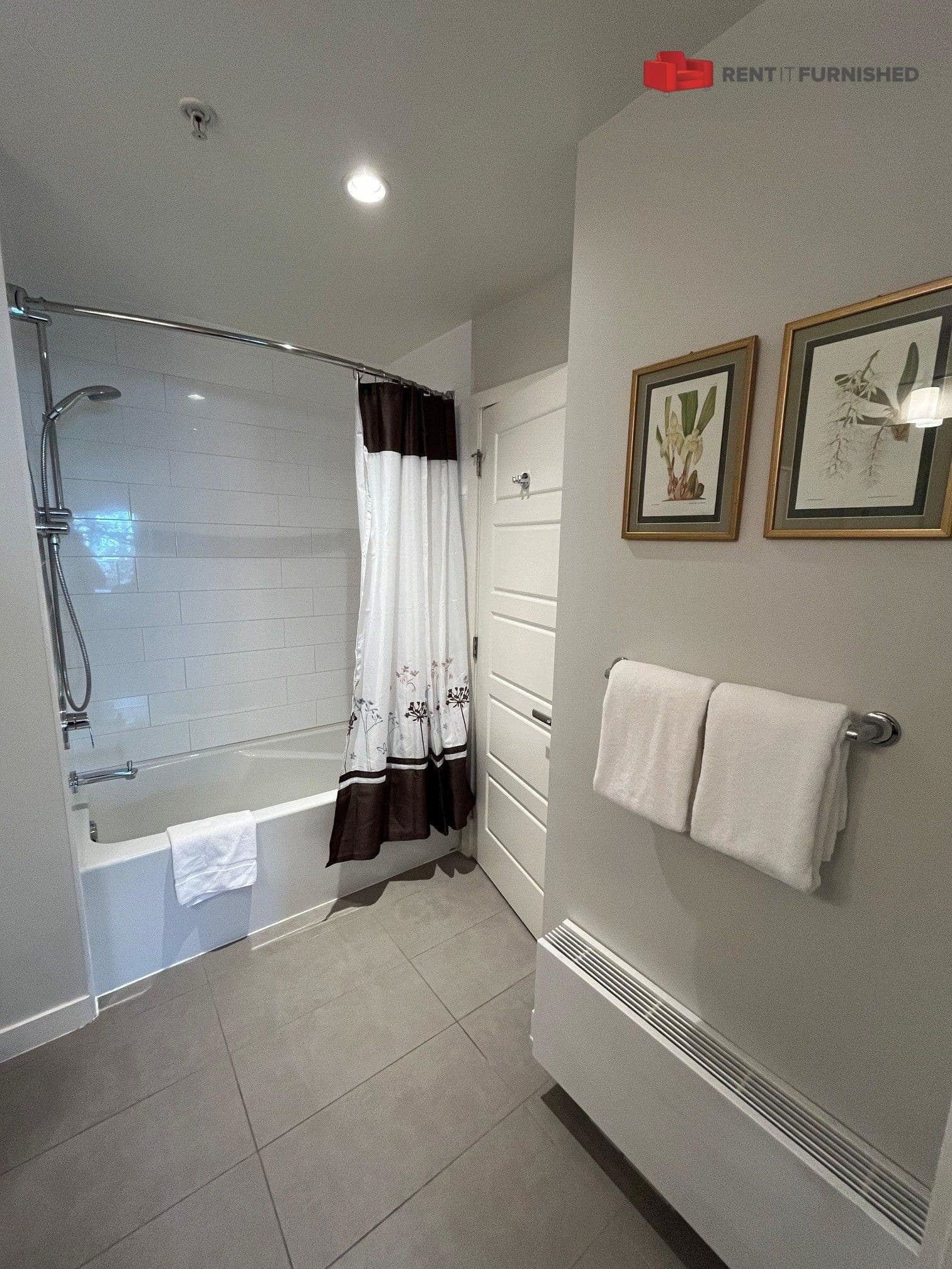211 - 215 W 1st Street, Vancouver, V5Y 1A6 — photo 4