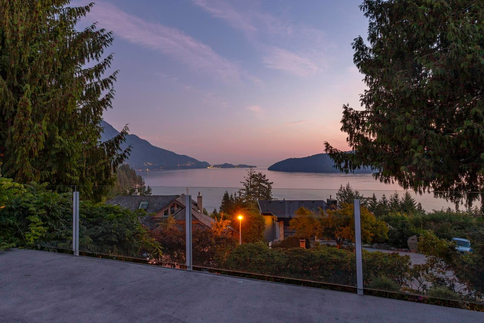 45 Sweetwater Place, Lions Bay, V0N 2E0 — photo 3