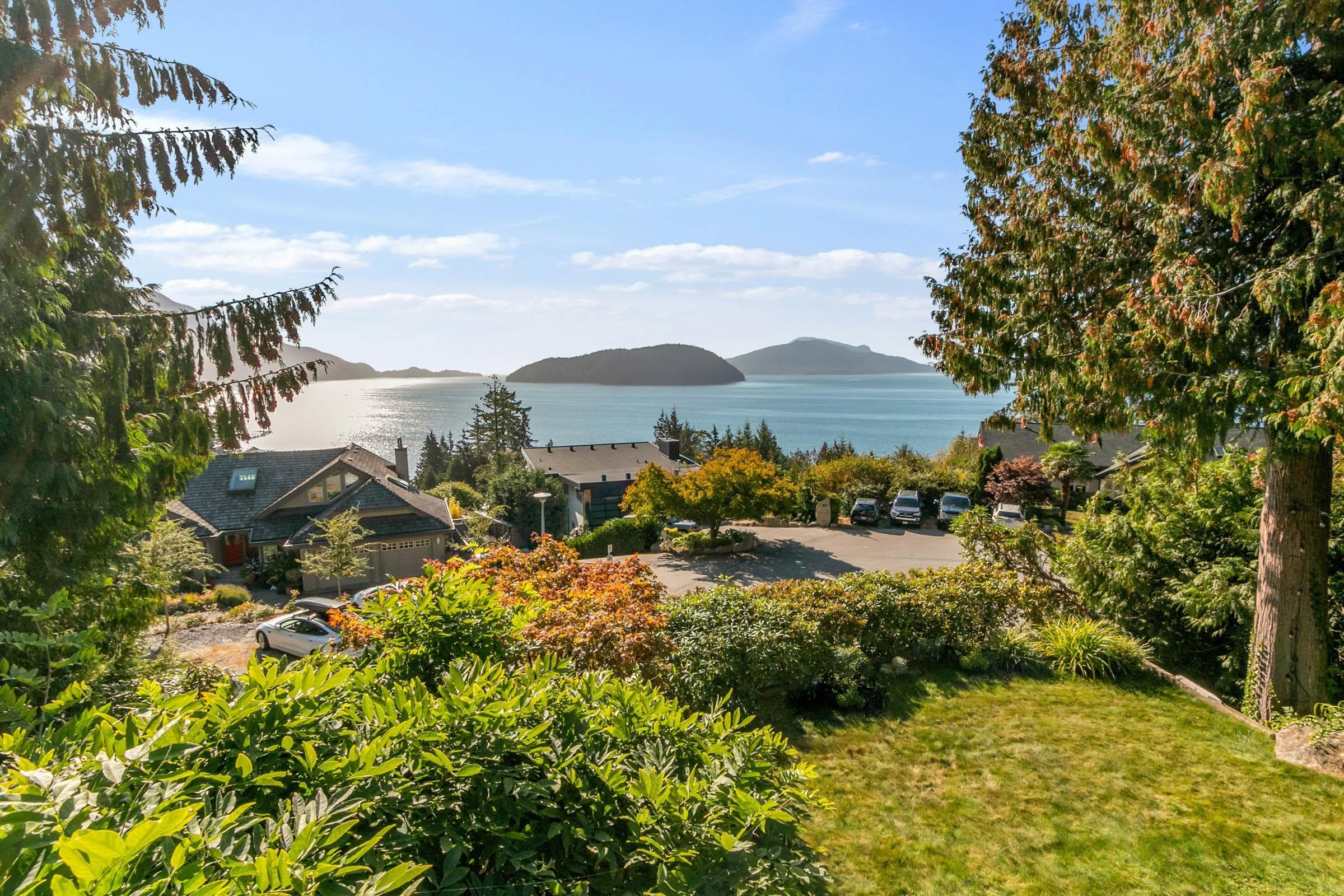 45 Sweetwater Place, Lions Bay, V0N 2E0 — photo 4