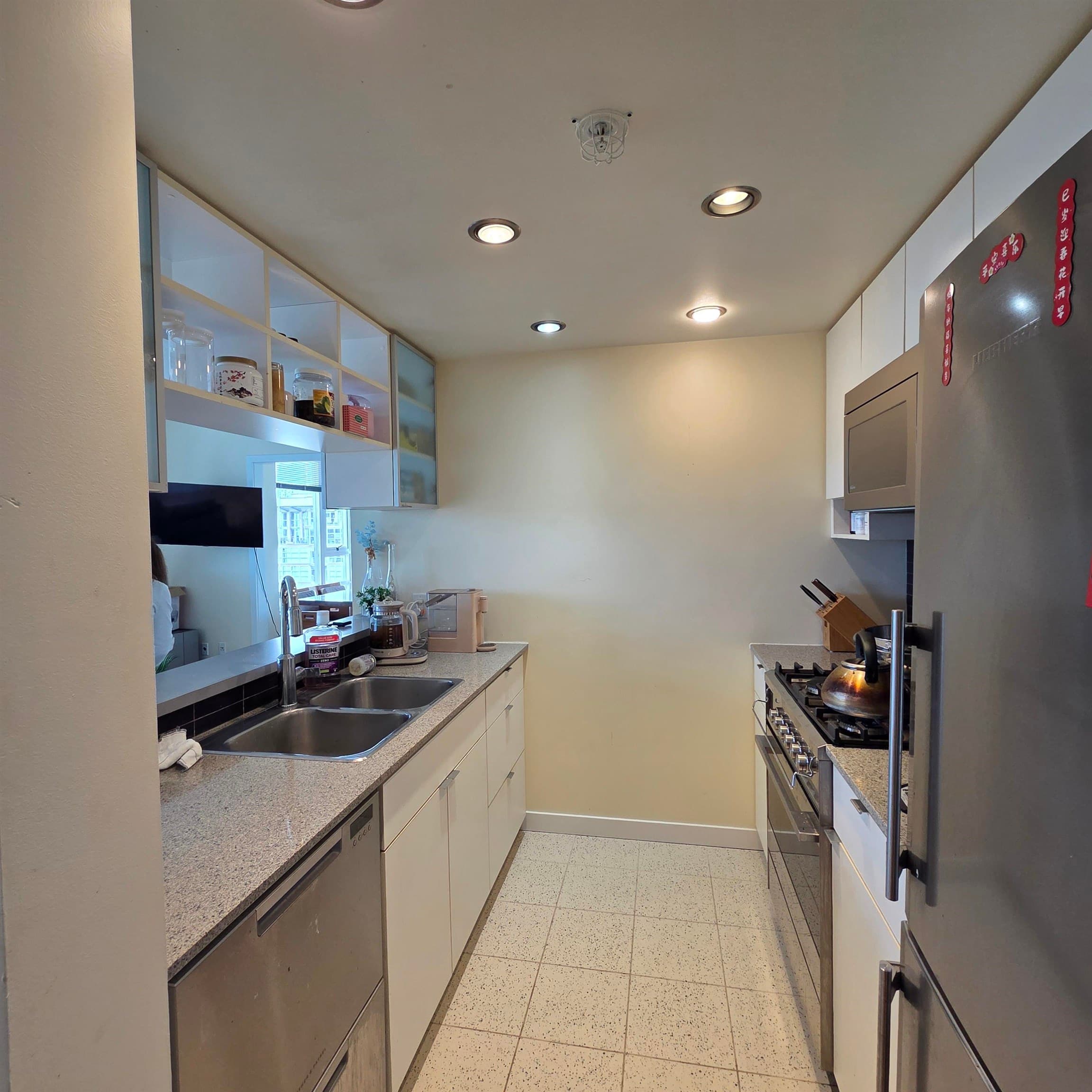 3008 - 939 Expo Boulevard, Vancouver, V6Z 3G7 — photo 3
