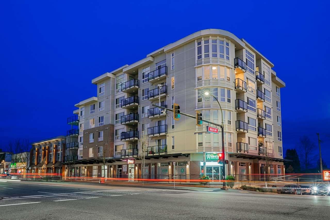 PH 606 - 22318 Lougheed Highway, Maple Ridge
