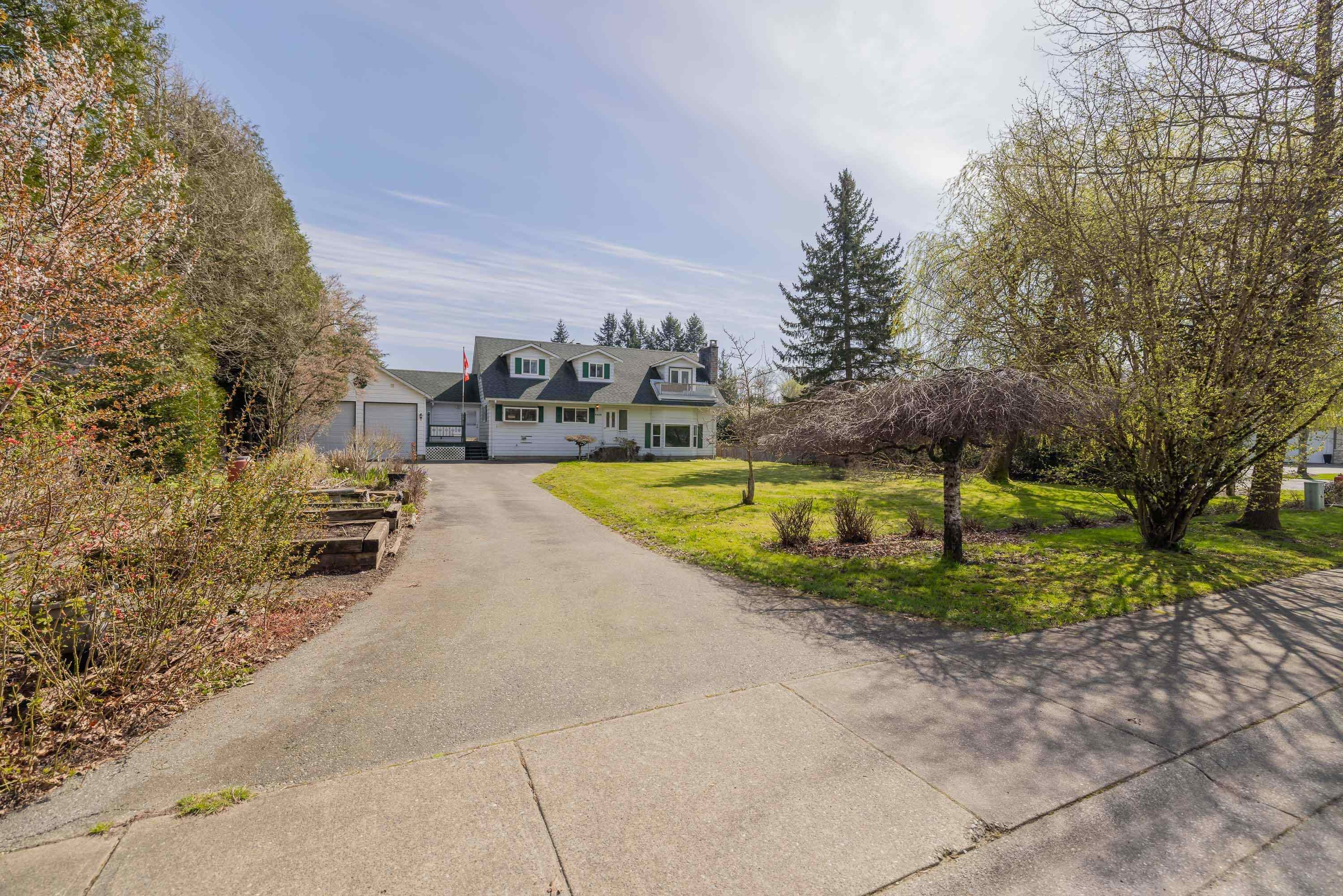 4458 Benz Crescent, Langley, V2Z 1L5 — photo 1