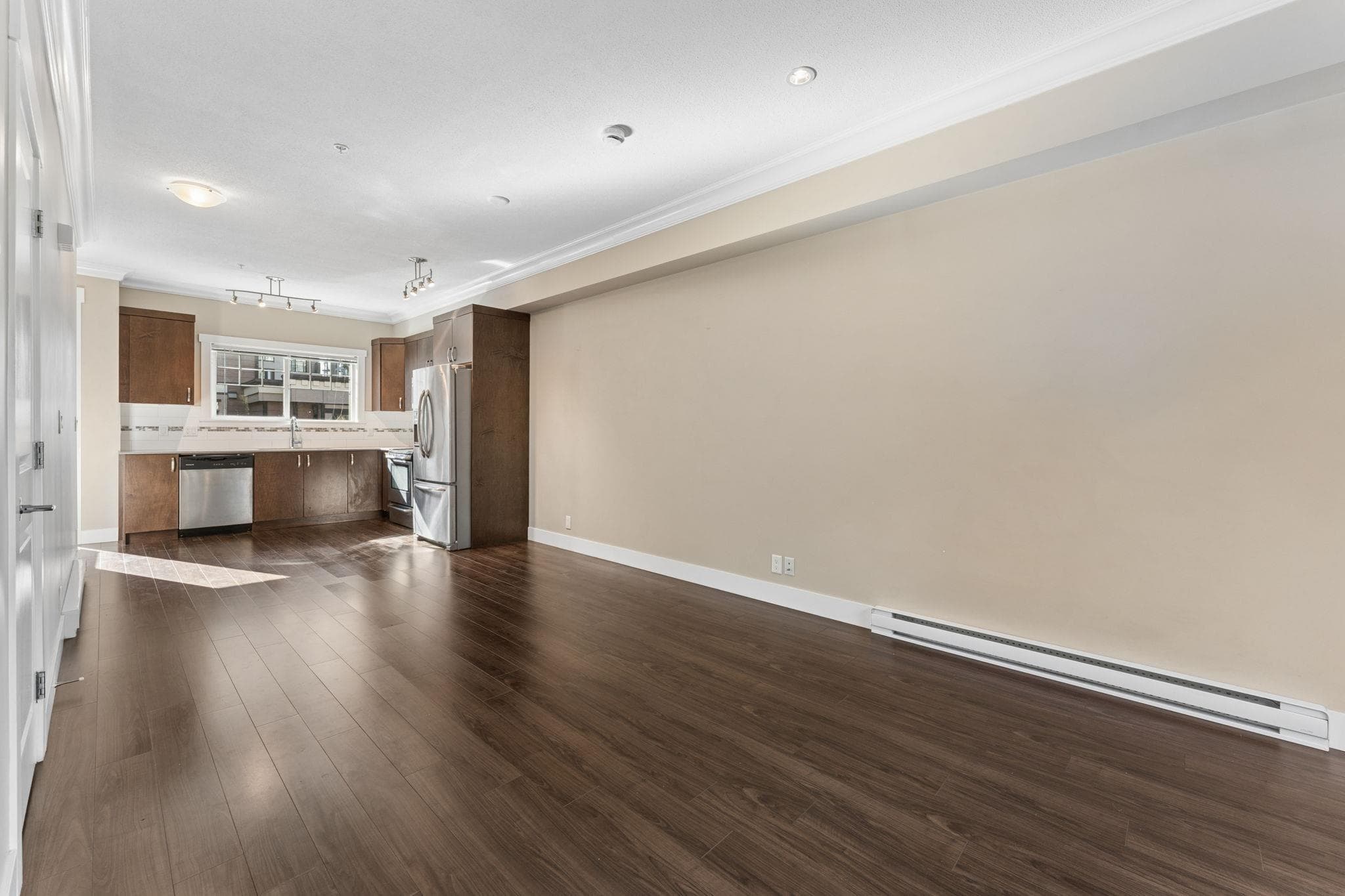 4 - 838 Royal Avenue, New Westminster, V3M 1J9 — photo 5