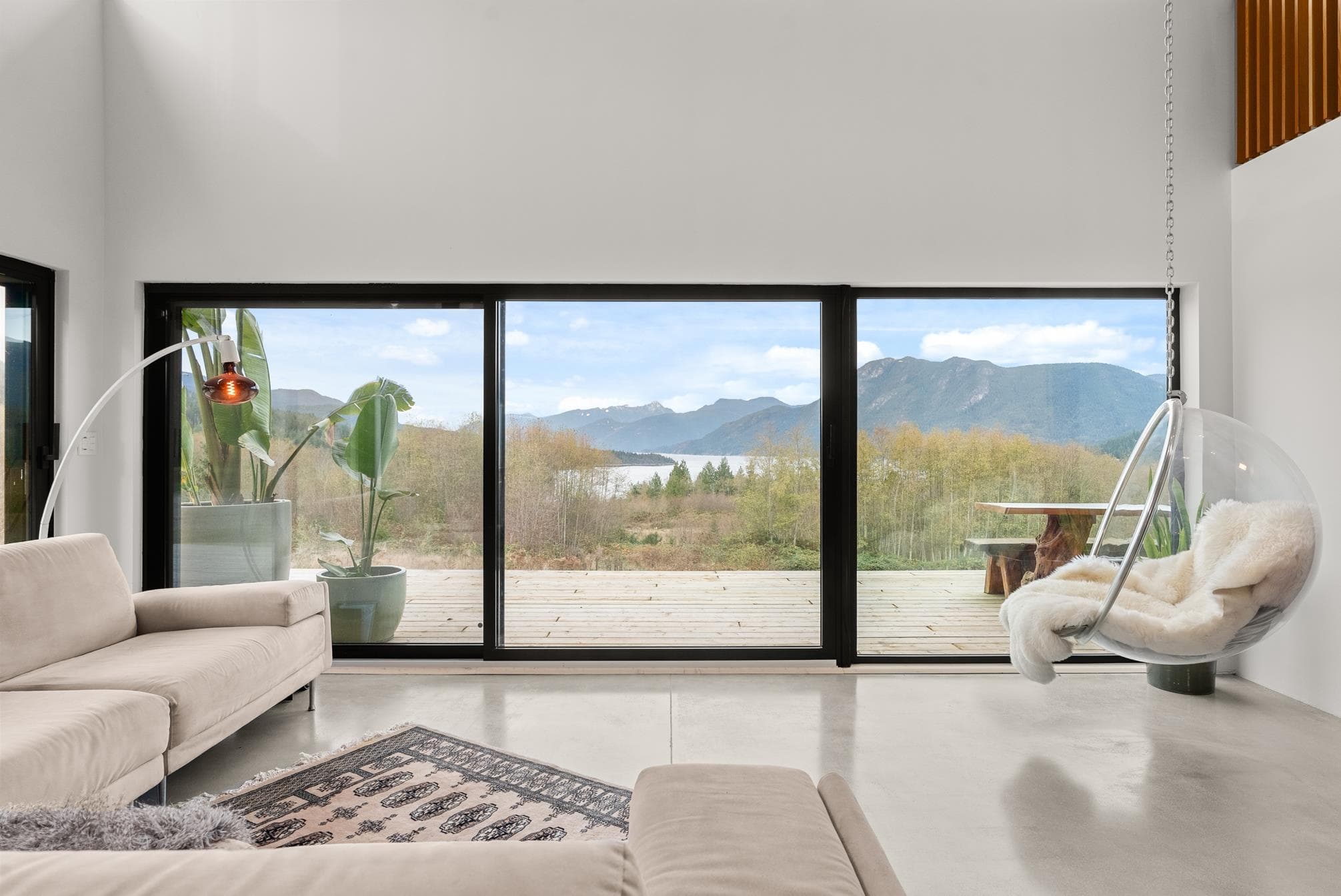 6400 Crowston Road, Sechelt, V7Z 0L1 — photo 5