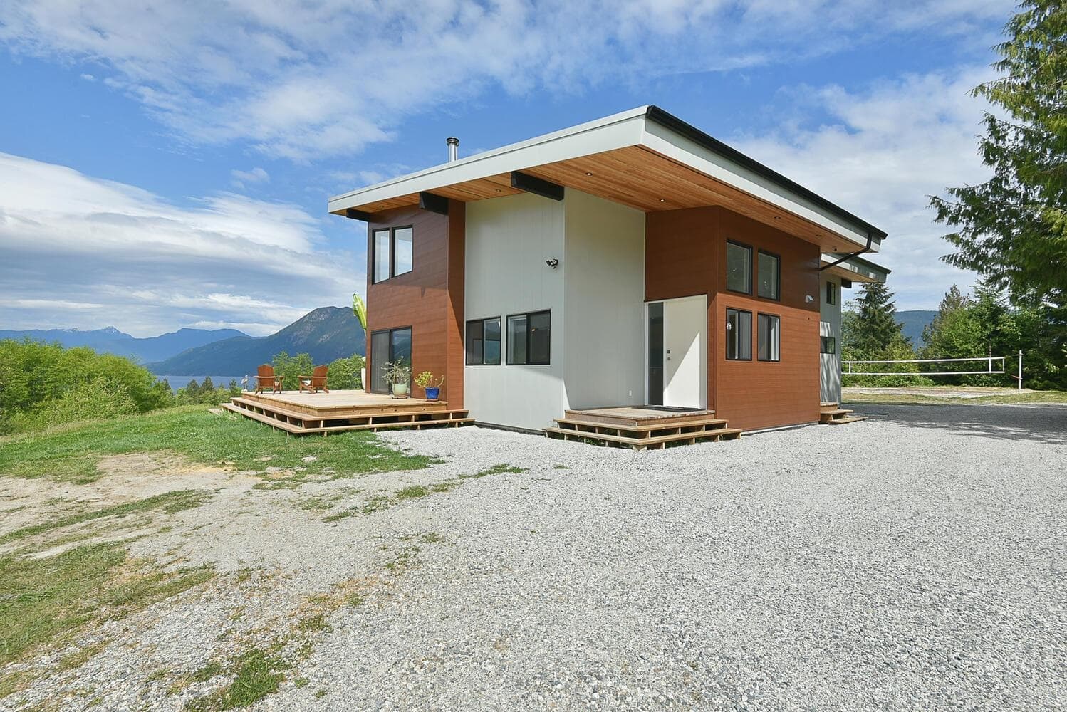 6400 Crowston Road, Sechelt, V7Z 0L1 — photo 4