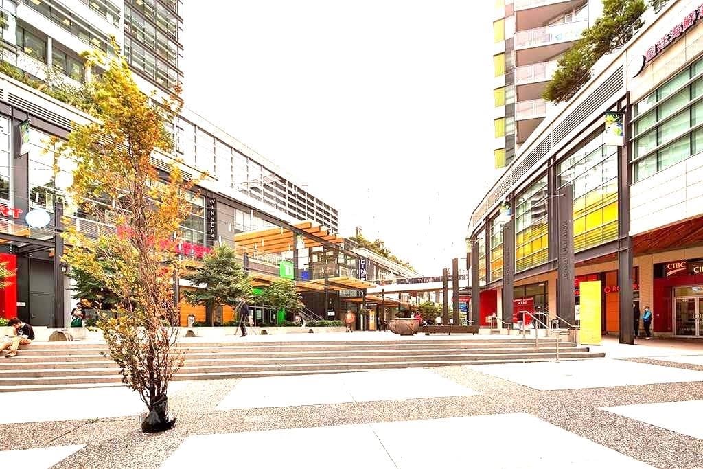 2206 - 488 SW Marine Drive, Vancouver, V5X 0C6 — photo 3