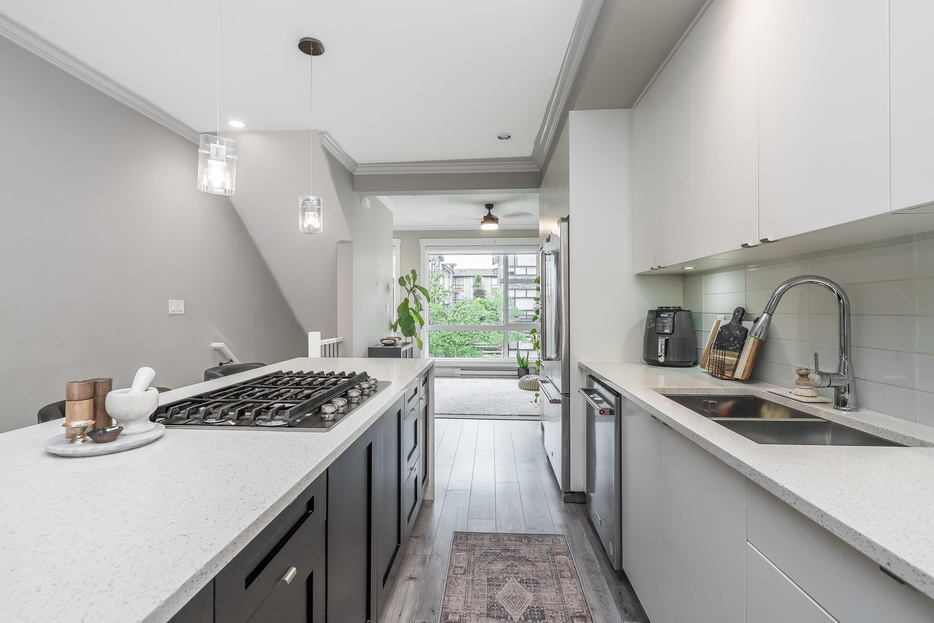 11 - 16488 64 Avenue, Abbotsford, V3S 6X6 — photo 3