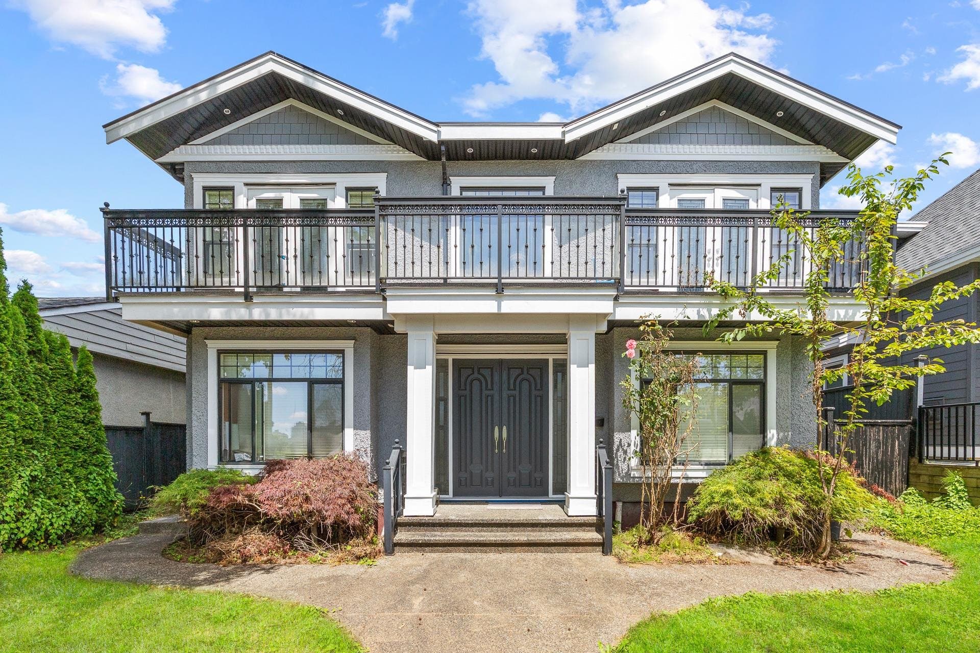 4581 Parker Street, Burnaby, V5C 3E1 — photo 2