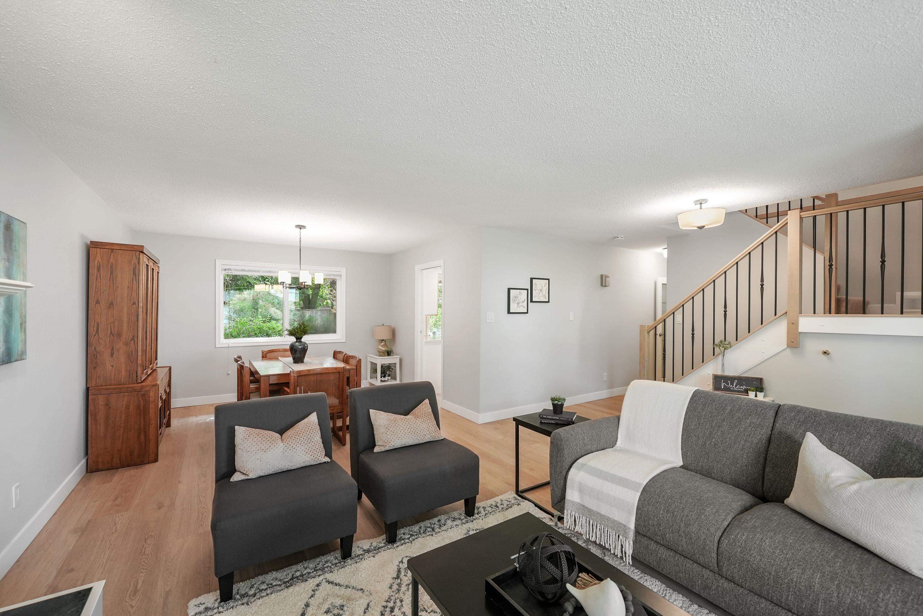 18096 61a Avenue, Surrey, V3S 5V8 — photo 4