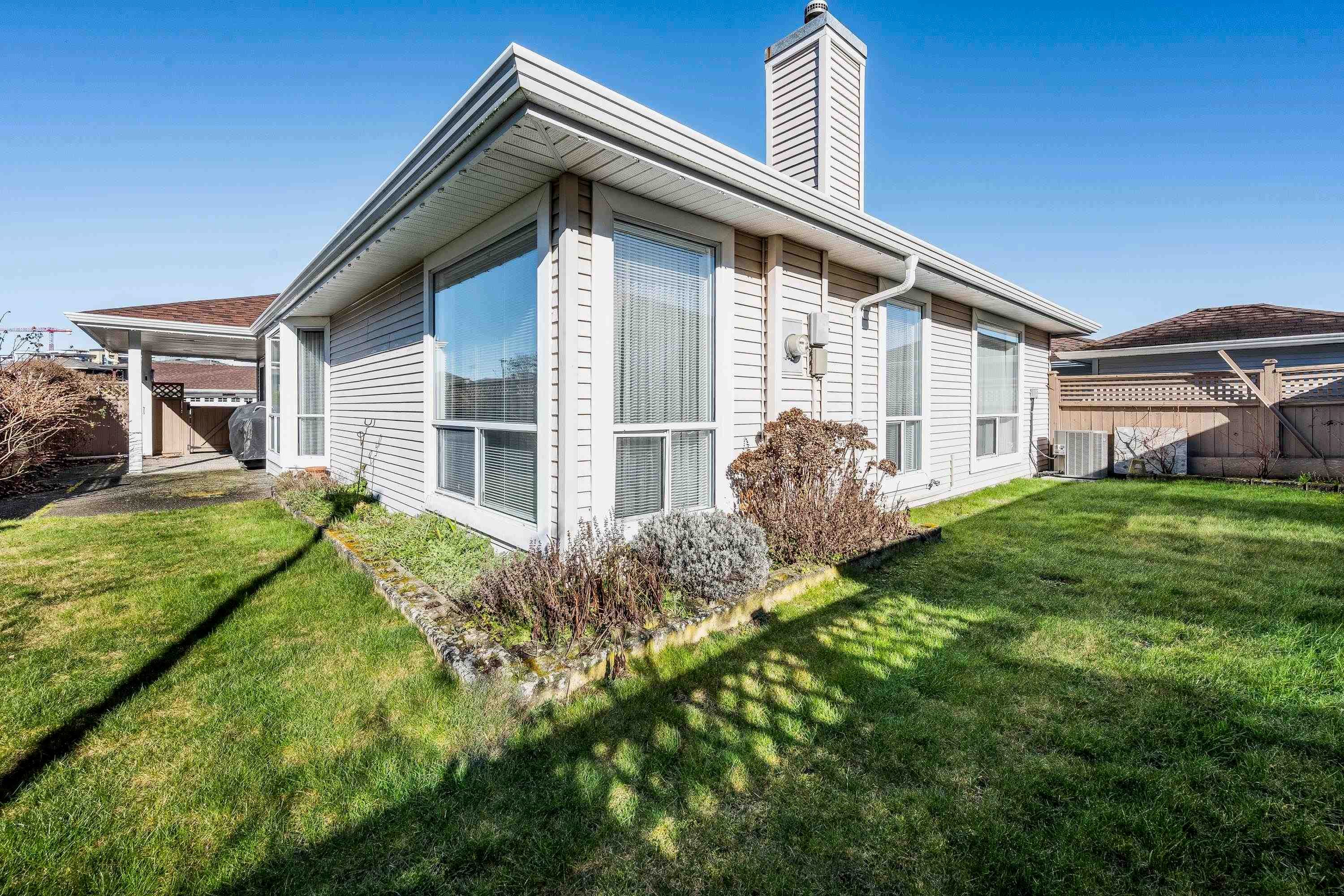 215 - 6001 Promontory Road, Chilliwack, V2R 3E3 — photo 2