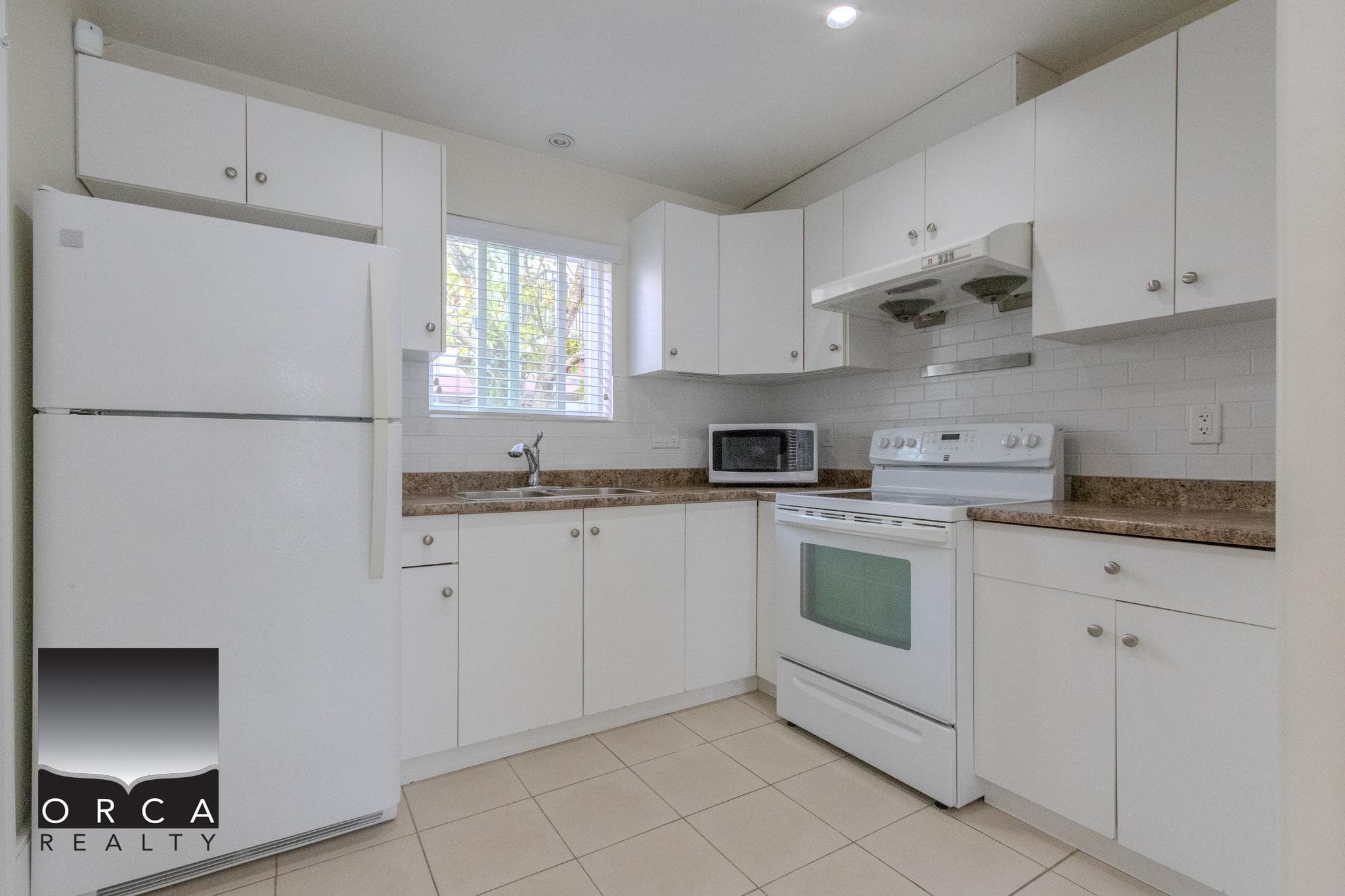 2570 E 2nd Avenue, Vancouver, V5M 1C6 — photo 5