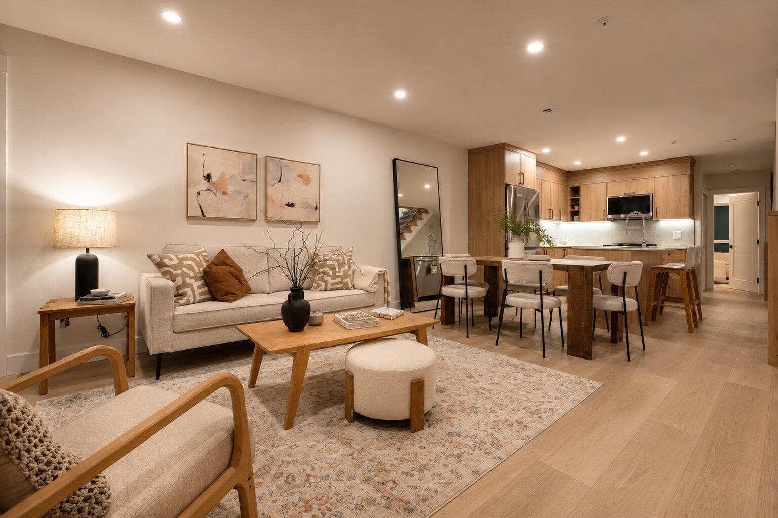 3350 Cobblestone Avenue, Vancouver, V5S 4S4 — photo 2