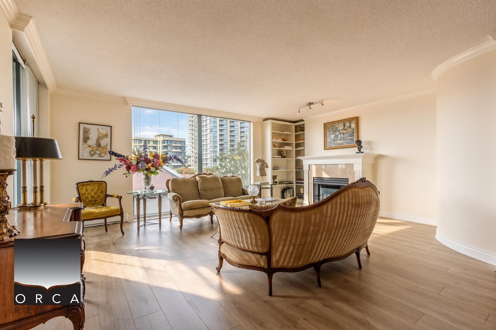 506 - 8 Laguna Court, New Westminster, V3M 6M6 — photo 2