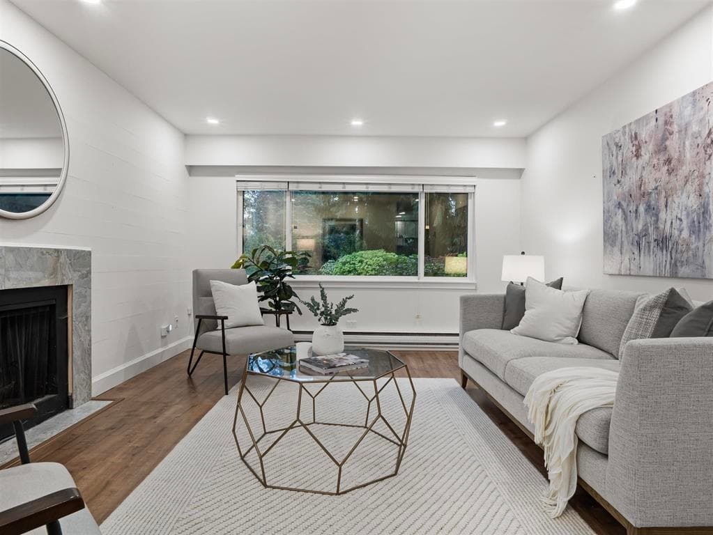 1253 Plateau Drive, North Vancouver