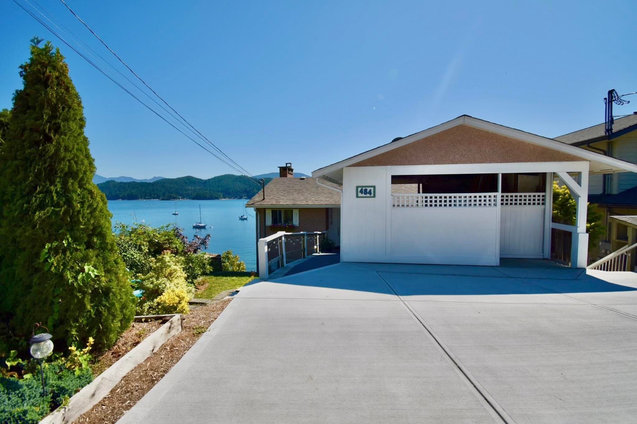 484 Marine Drive, Gibsons