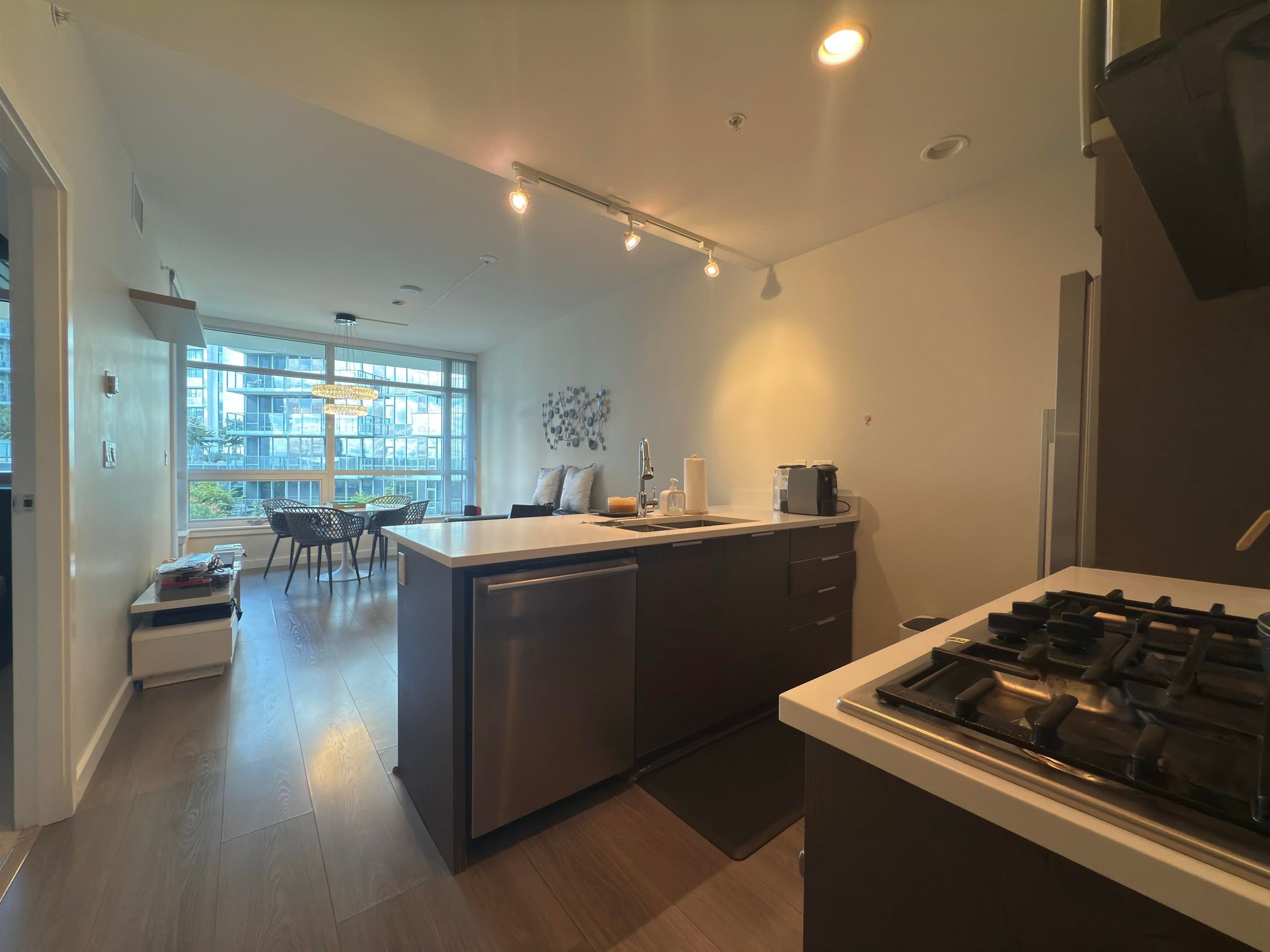 707 - 8628 Hazelbridge Way, Richmond