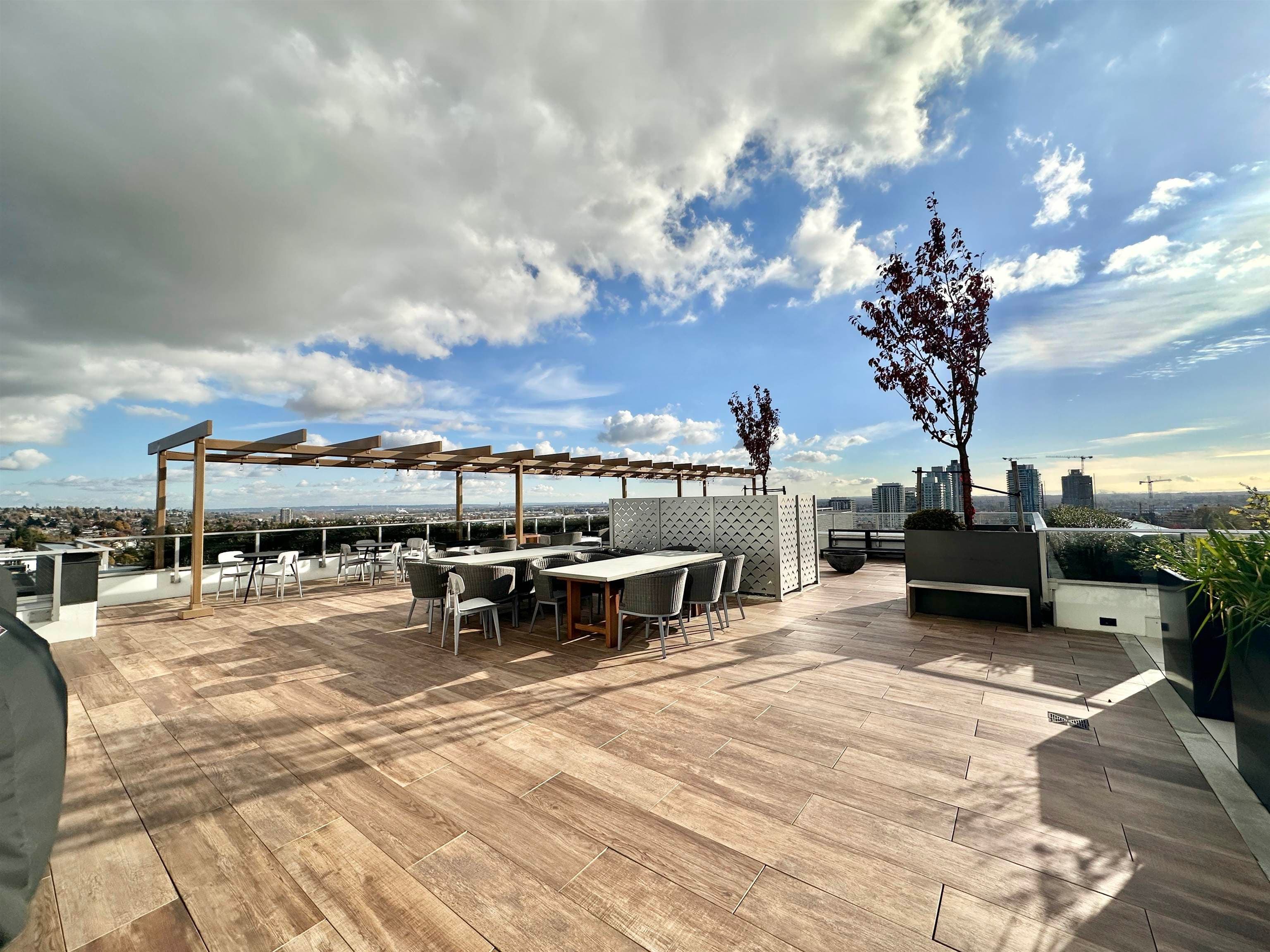 1907 - 7433 Cambie Street, Vancouver, V6P 0J8 — photo 3